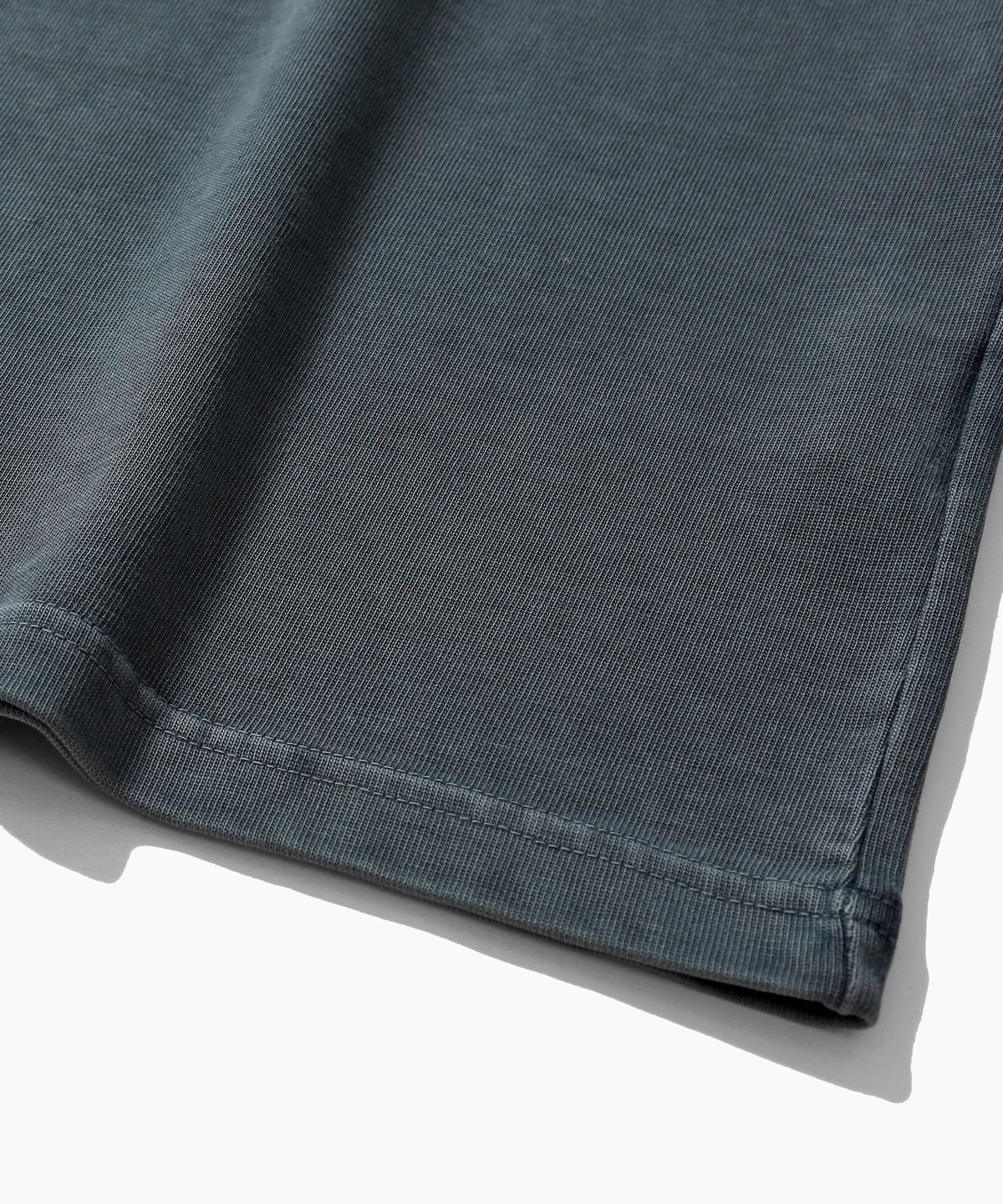 모이프(MOIF) [AW26] GARMENT DYED L/S TEE / DYED BLUE