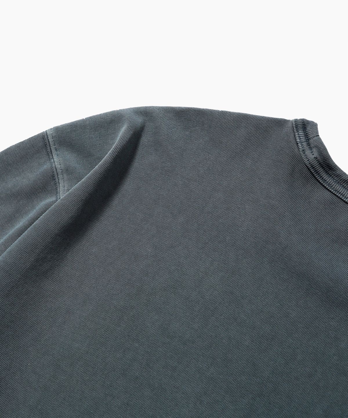 모이프(MOIF) [AW26] GARMENT DYED L/S TEE / DYED BLUE