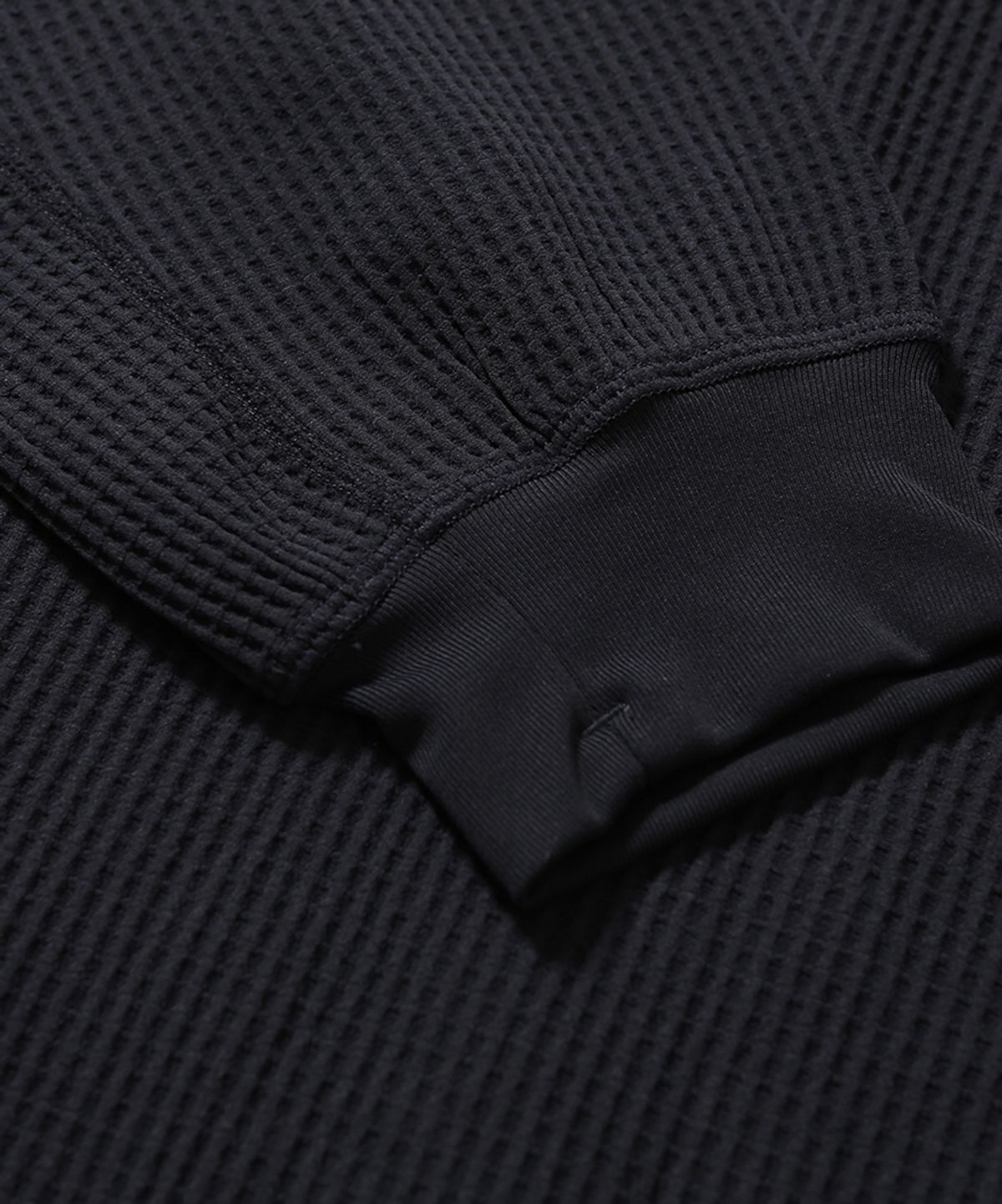 모이프(MOIF) [AW26] ADVANCED WAFFLE L/S TEE / CHARCOAL