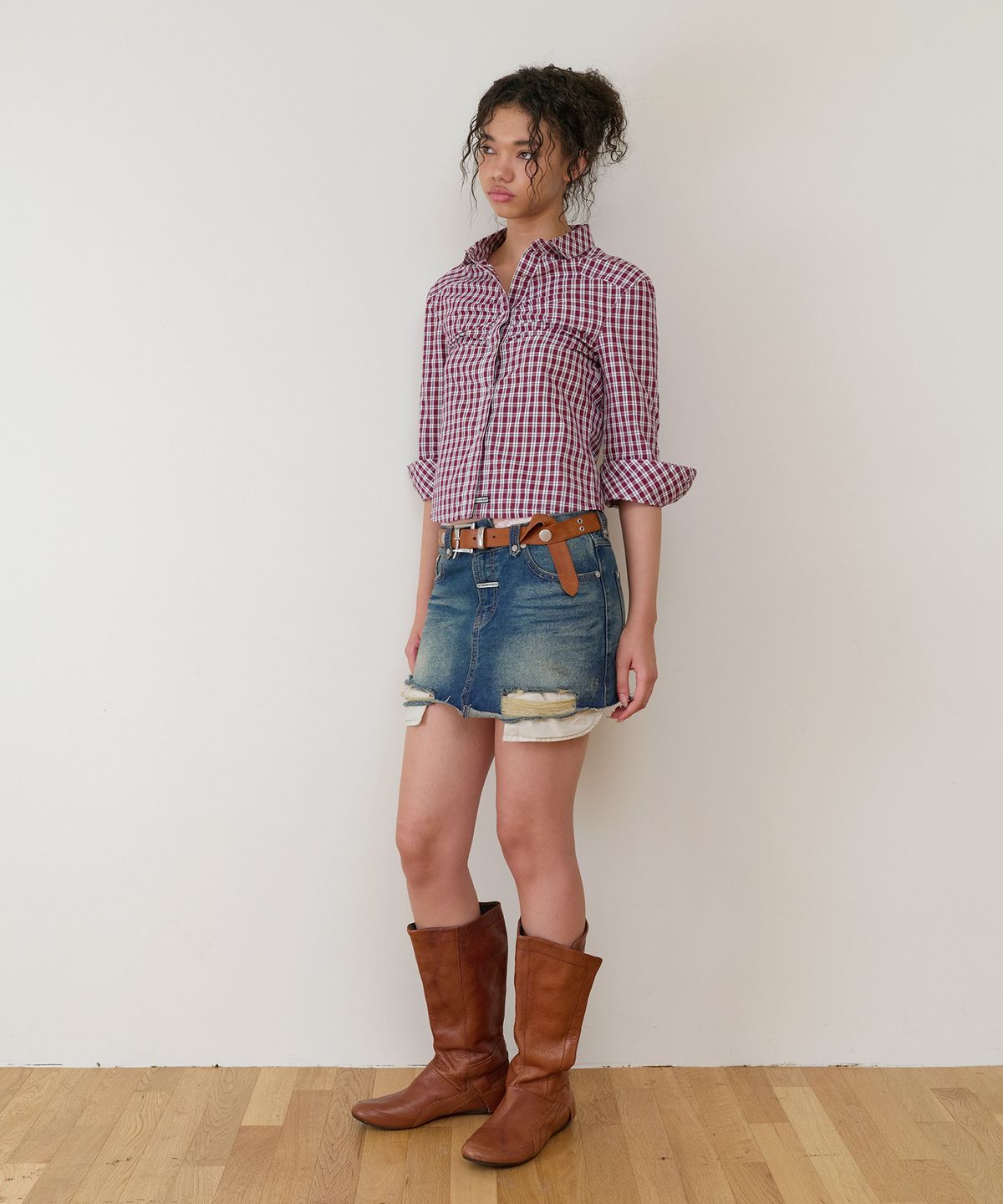 더바이닐하우스(THEVINYLHOUSE) UNBALANCE MICRO DENIM SKIRT (W) BLUE