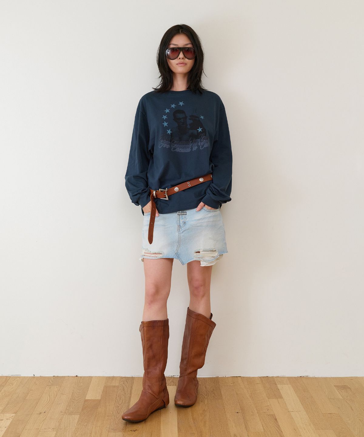 더바이닐하우스(THEVINYLHOUSE) TOO CASUAL LS TEE DEEP GREEN