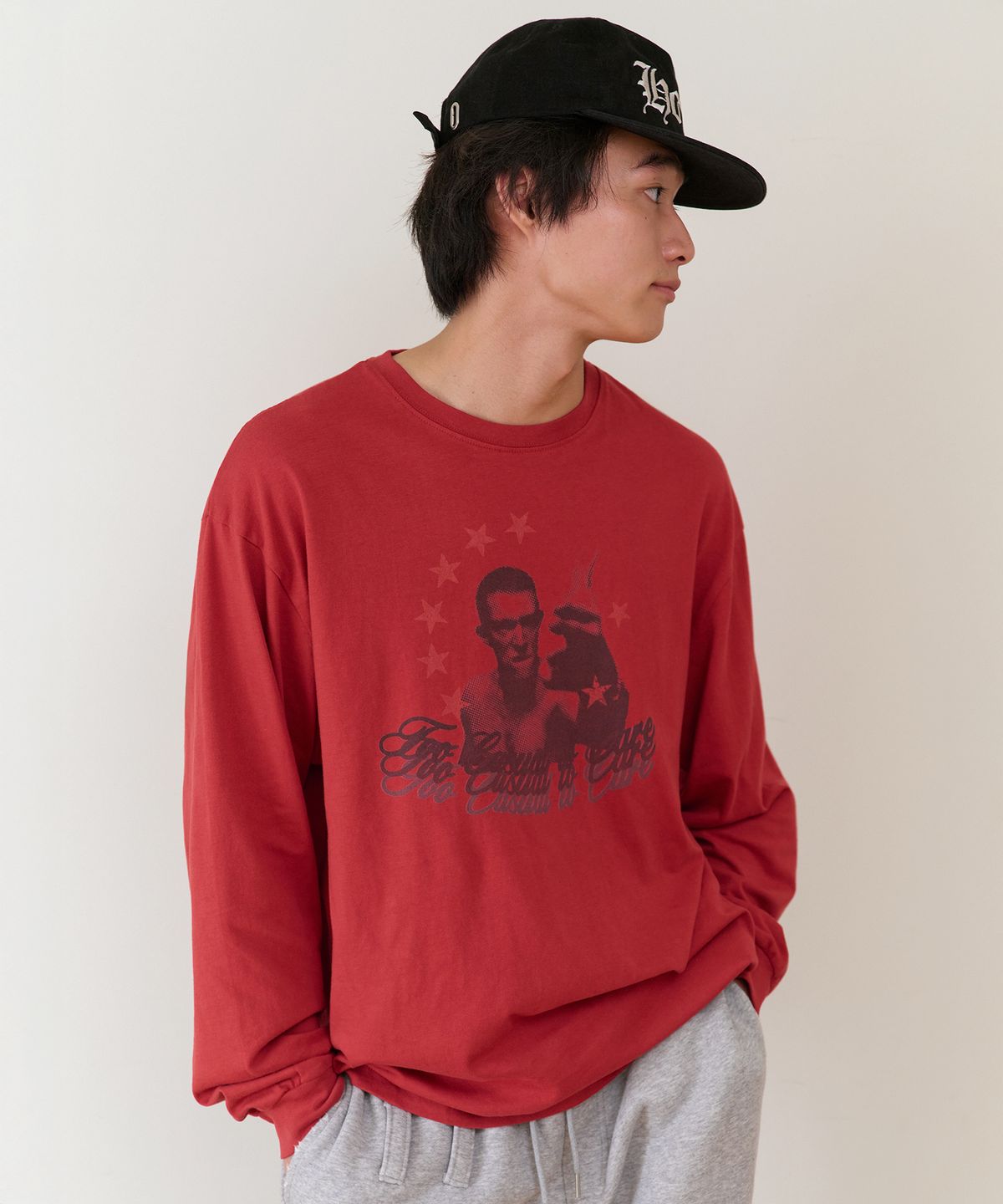더바이닐하우스(THEVINYLHOUSE) TOO CASUAL LS TEE RED