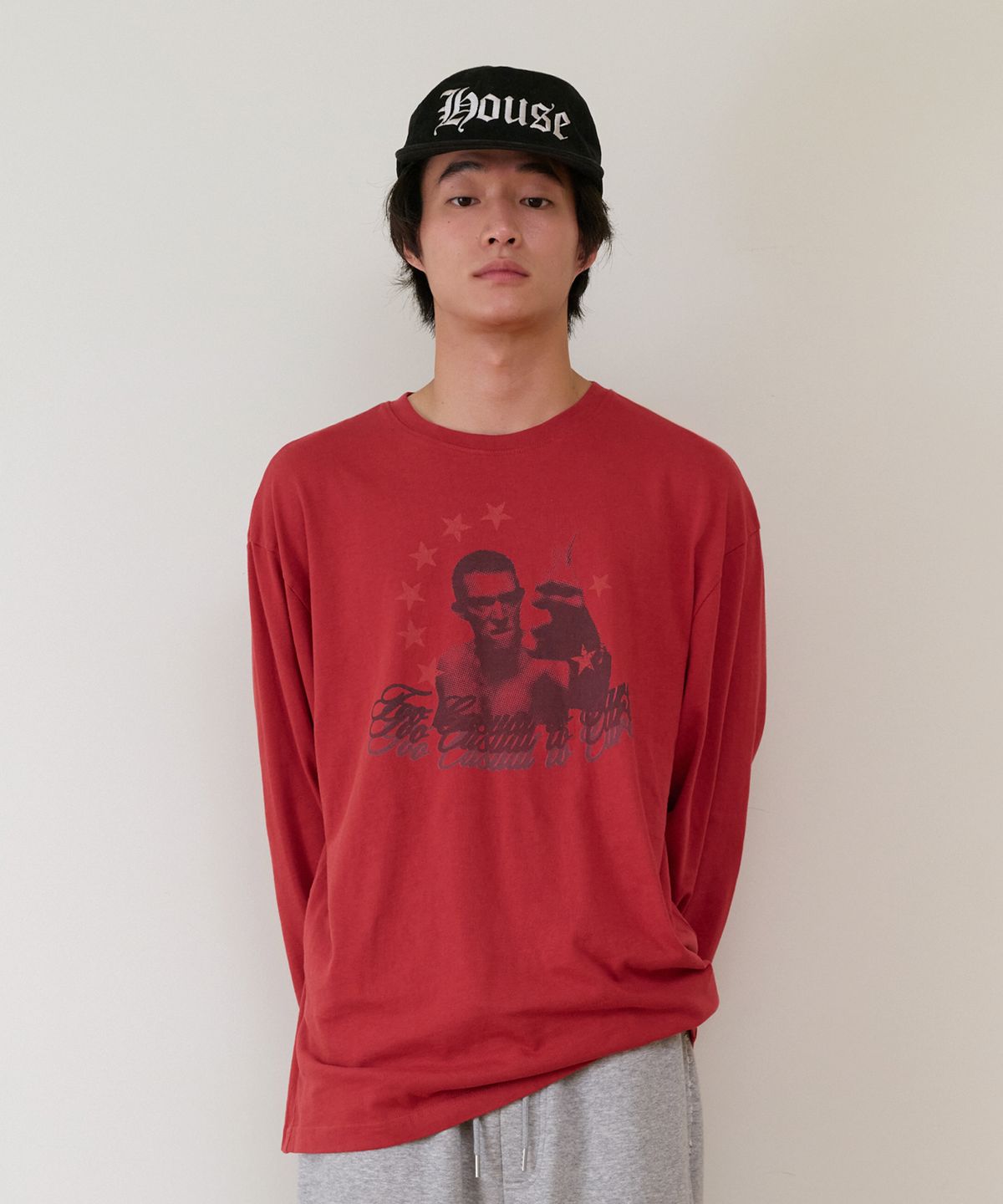 더바이닐하우스(THEVINYLHOUSE) TOO CASUAL LS TEE RED