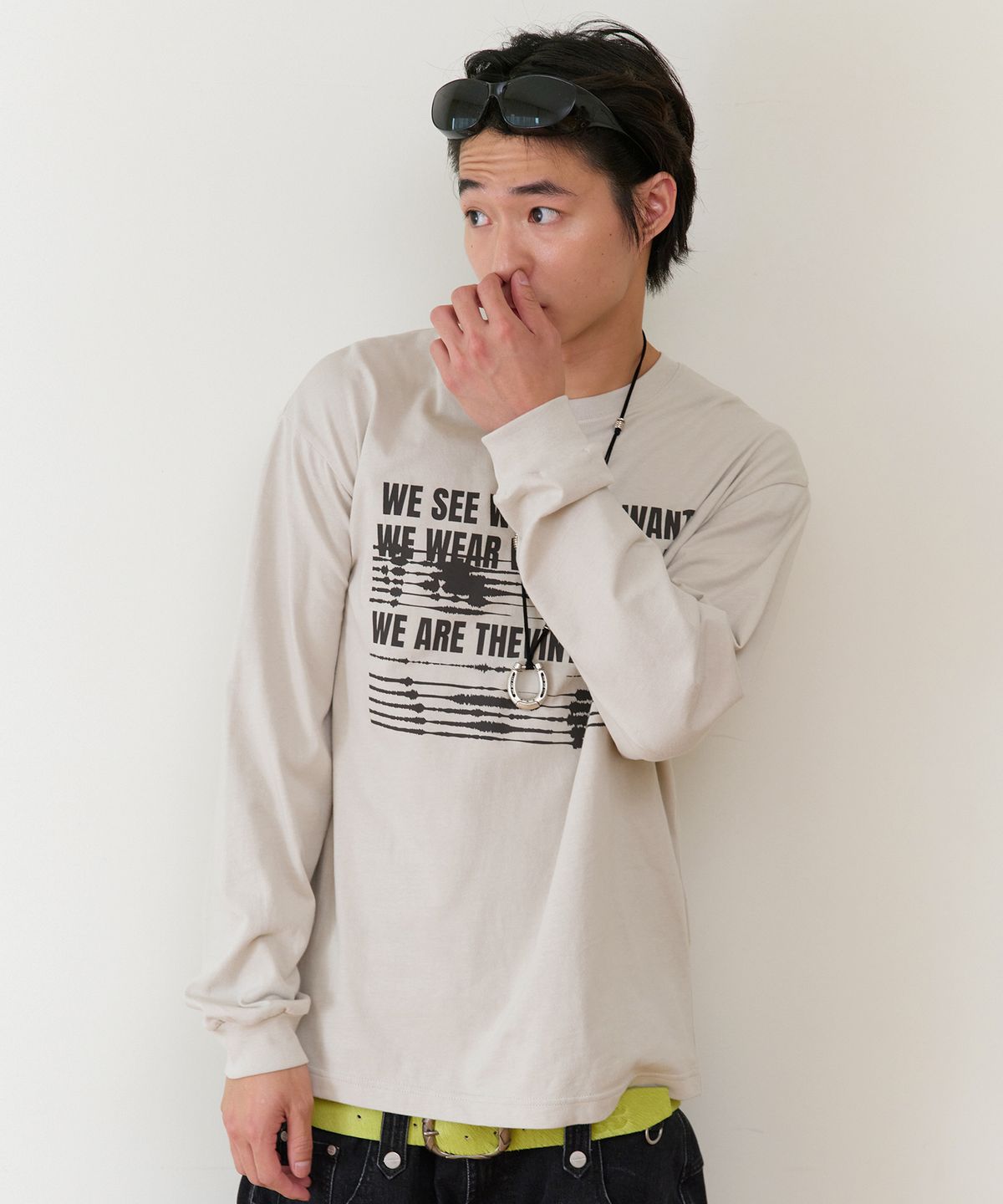더바이닐하우스(THEVINYLHOUSE) WE ARE LS TEE BEIGE