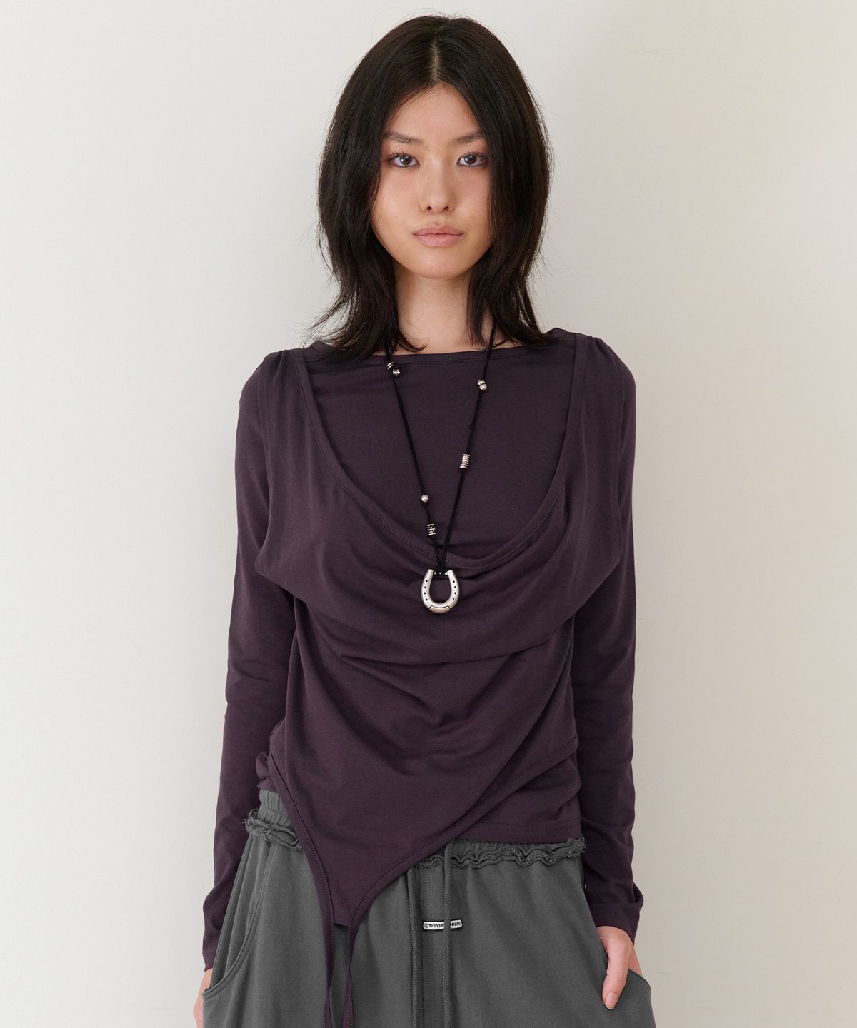 더바이닐하우스(THEVINYLHOUSE) DRAPED LAYERED LS TEE(W) PURPLE
