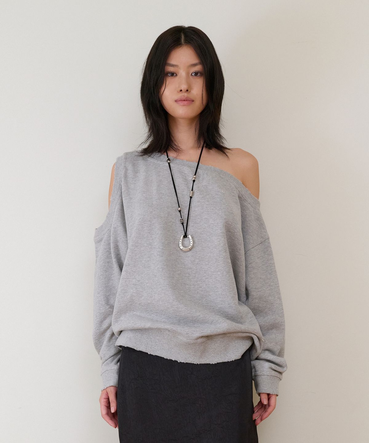 더바이닐하우스(THEVINYLHOUSE) OPEN SHOULDER SWEATSHIRTS(W) GREY