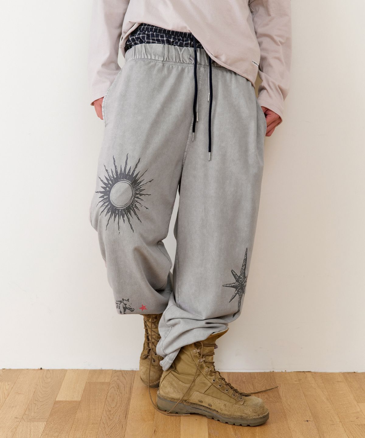 더바이닐하우스(THEVINYLHOUSE) RODEO WASHED SWEAT PANTS GREY