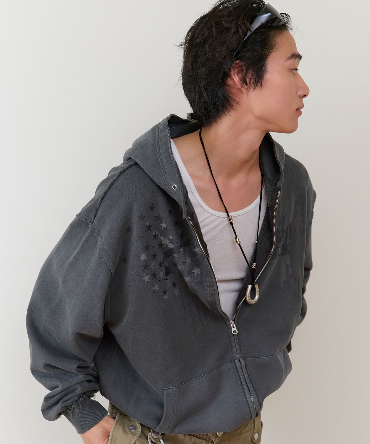 더바이닐하우스(THEVINYLHOUSE) AMERICA HOODIE ZIP-UP CHARCOAL