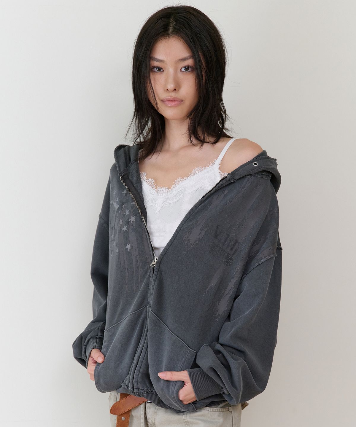 더바이닐하우스(THEVINYLHOUSE) AMERICA HOODIE ZIP-UP CHARCOAL