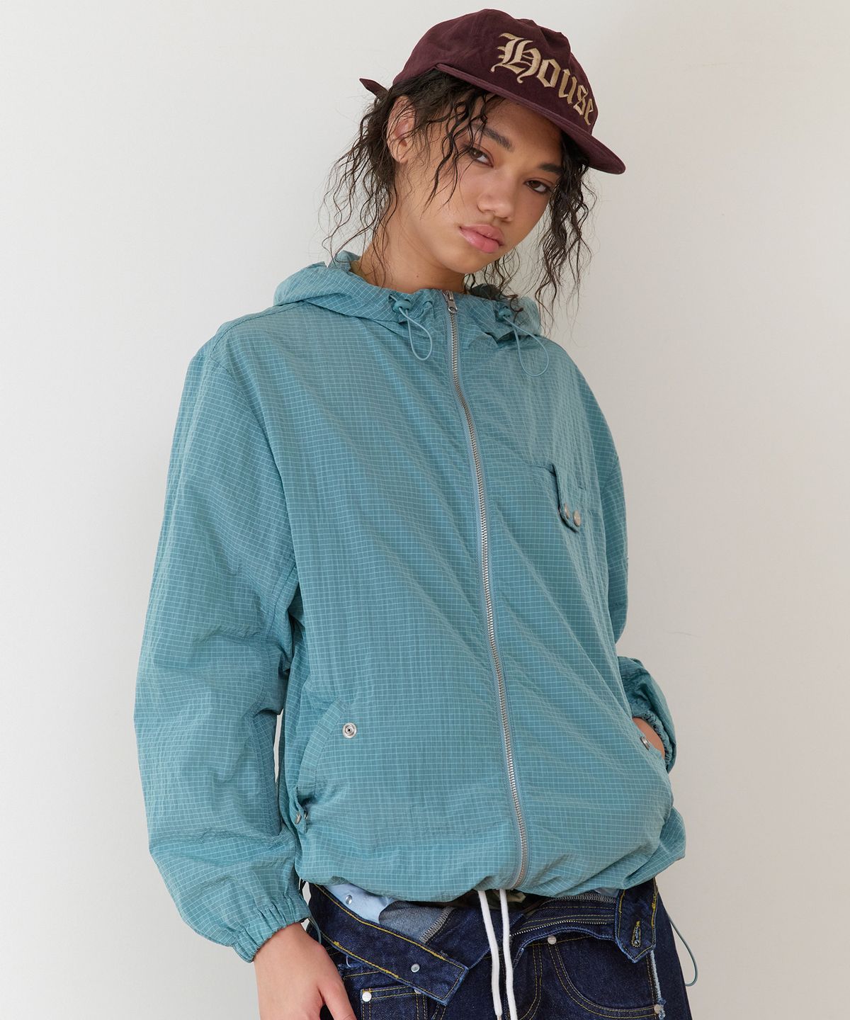 더바이닐하우스(THEVINYLHOUSE) RIBSTOP SHEER WINDBREAKER BLUE