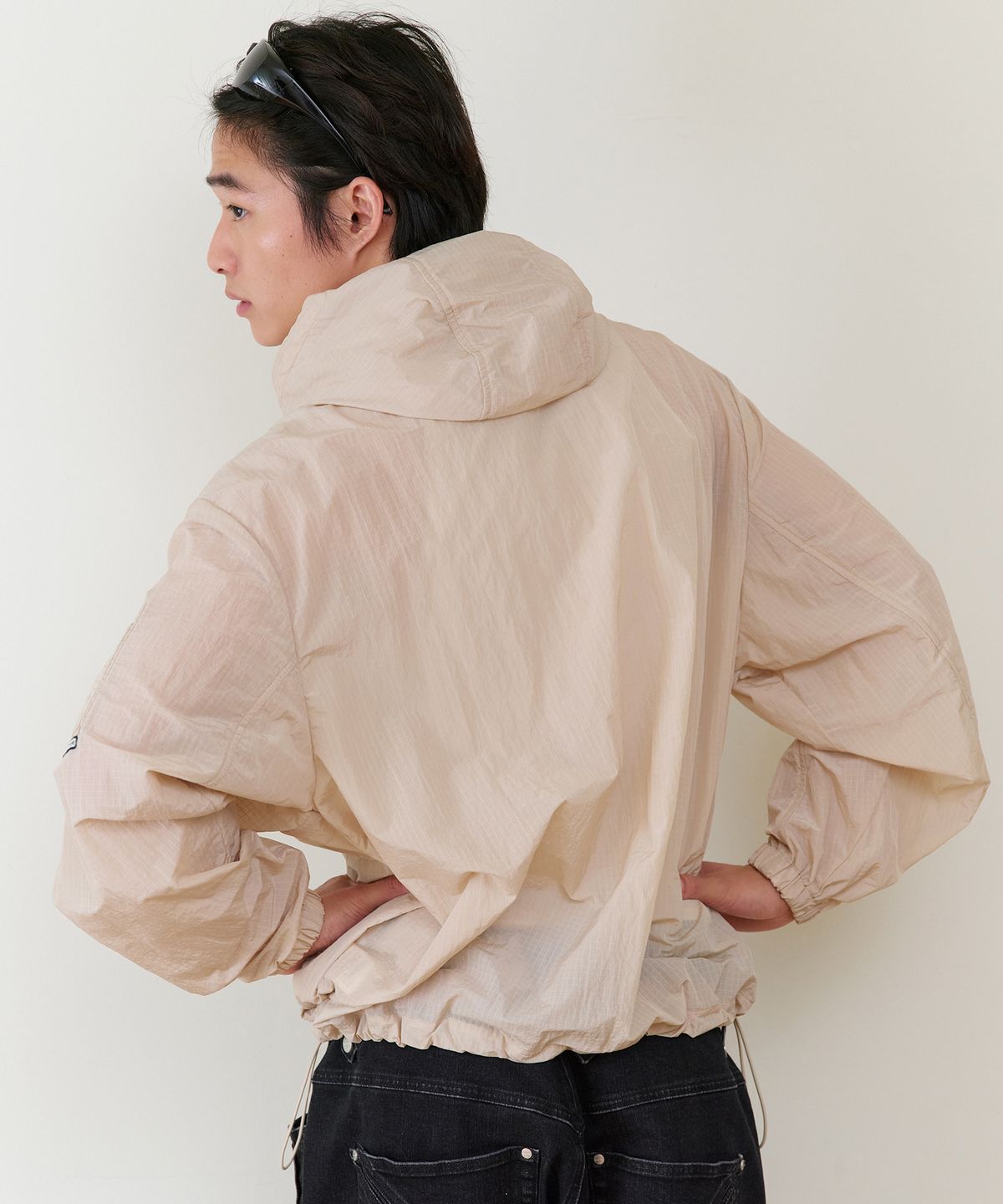 더바이닐하우스(THEVINYLHOUSE) RIBSTOP SHEER WINDBREAKER BEIGE