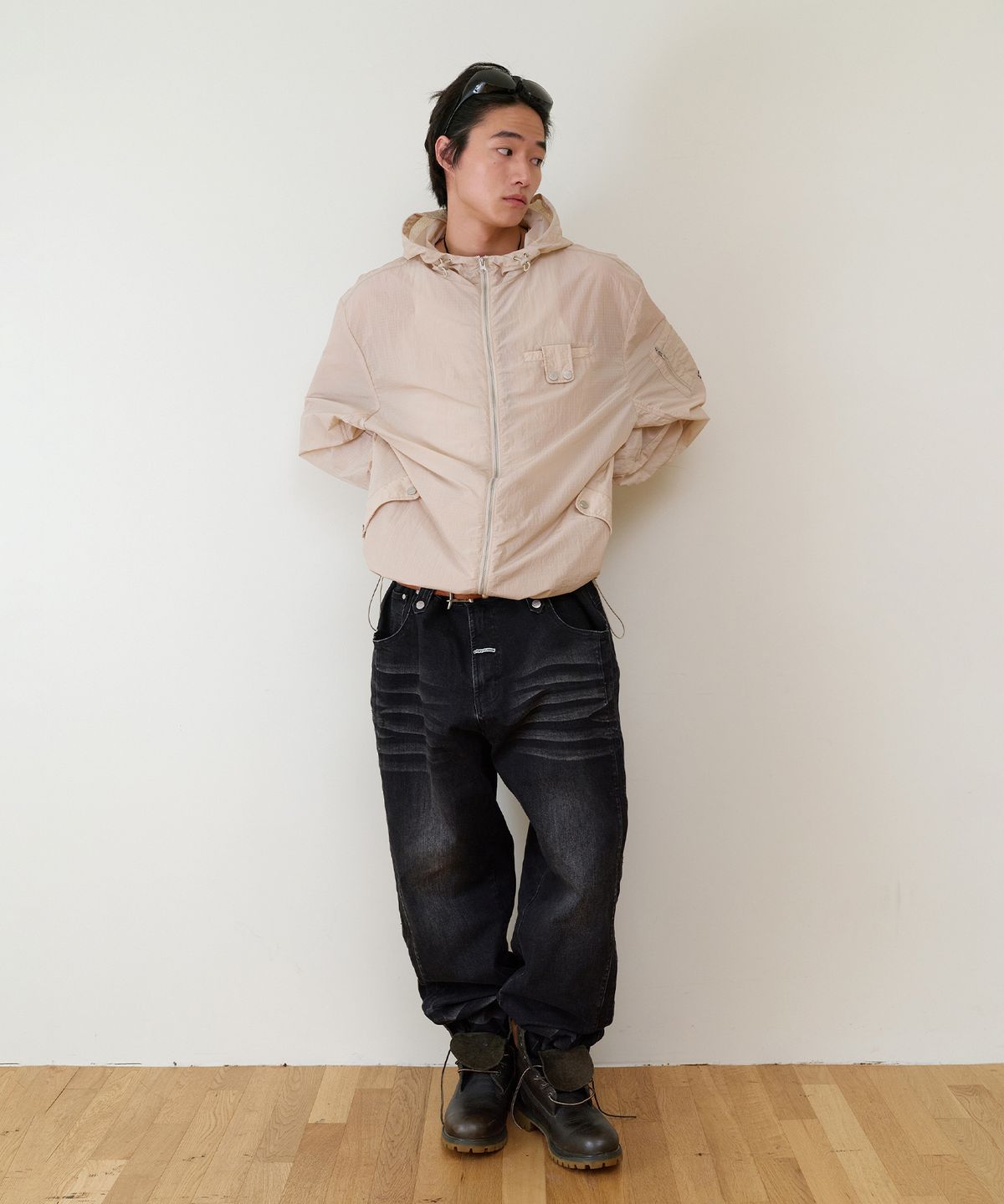 더바이닐하우스(THEVINYLHOUSE) RIBSTOP SHEER WINDBREAKER BEIGE