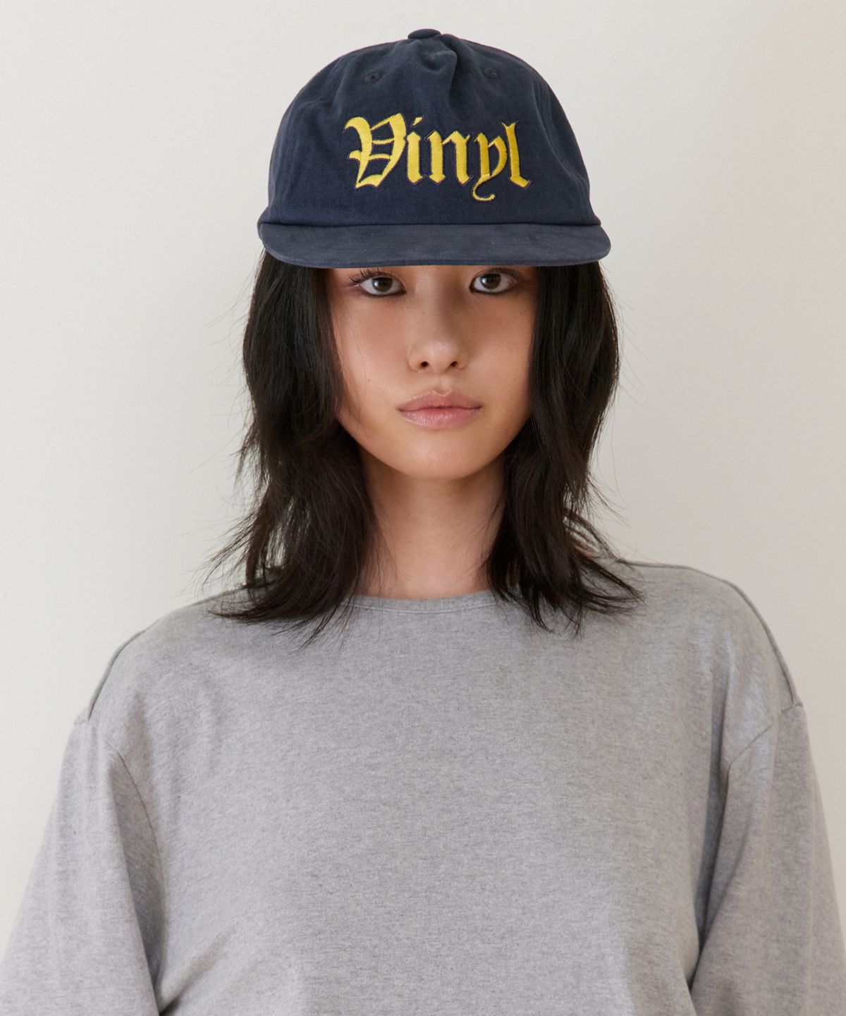 더바이닐하우스(THEVINYLHOUSE) OLD HOUSE BALL CAP NAVY