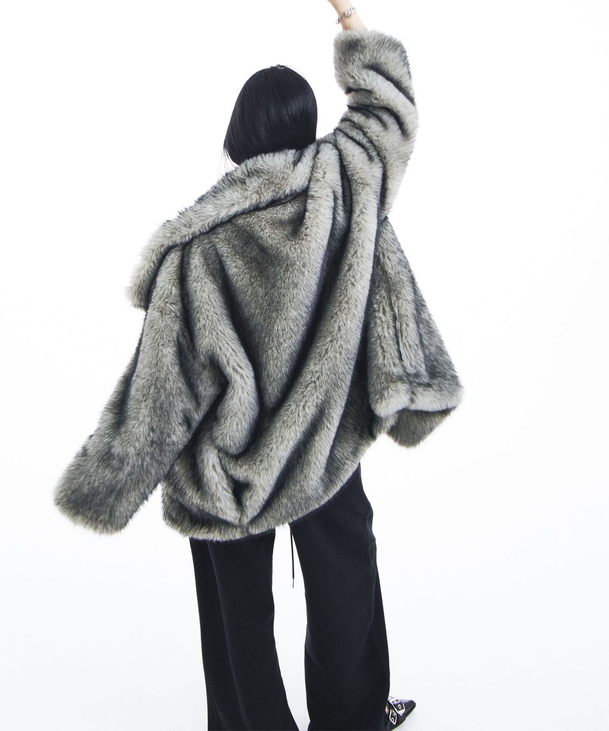 시데라(SIDERA) SMOKE FUR JACKET [short]