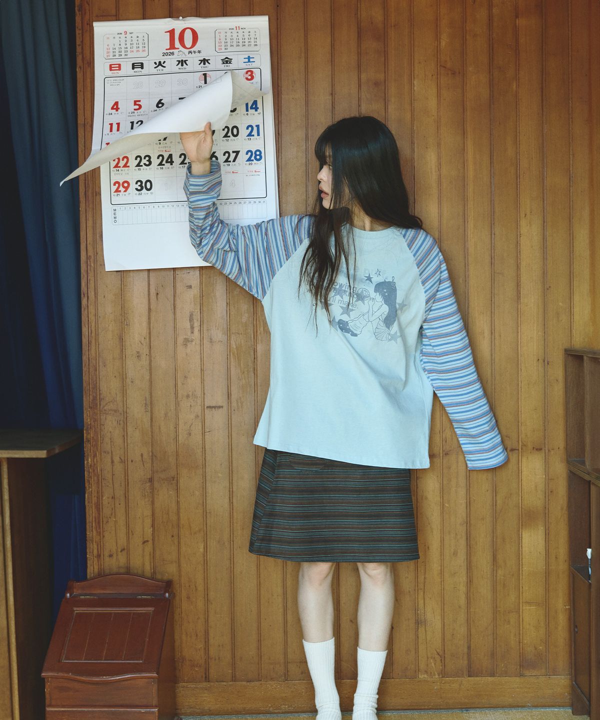 미헤브(MIHEV) 미유 스트라이프 나그랑 오버핏 롱슬리브 파우더 블루