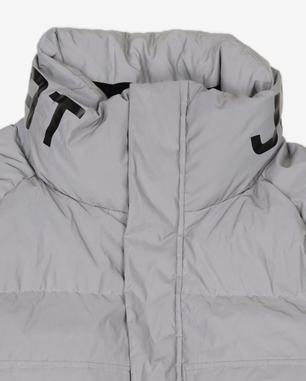 질스튜어트 스포츠 뉴욕(JILLSTUART SPORT NEWYORK) [TRE.S] 실버 하이넥 남성 다운패딩 JMJU8D818SV 105