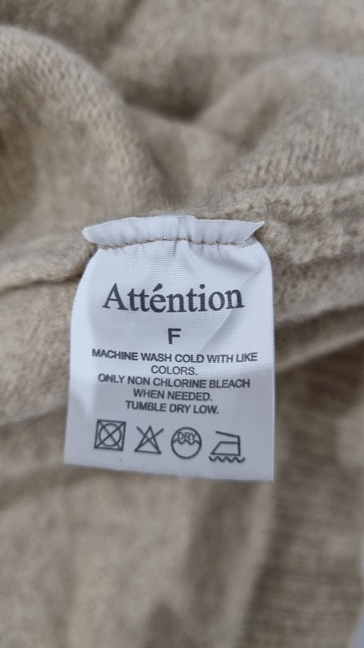 어텐션(ATTENTION) 카디건 FREE
