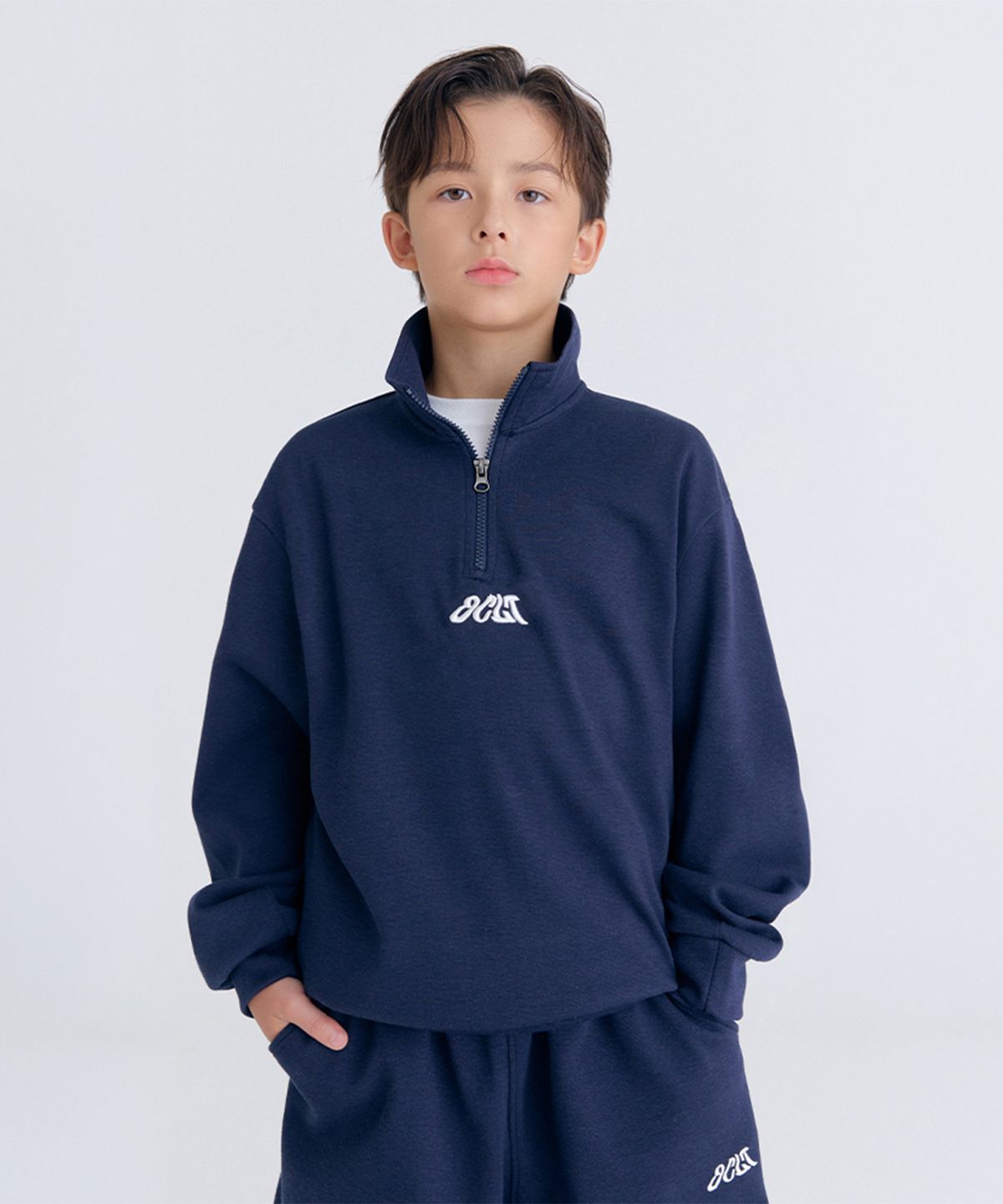 오실롯 주니어(OCELOT JUNIOR) H13 스윕 반집업(네이비)