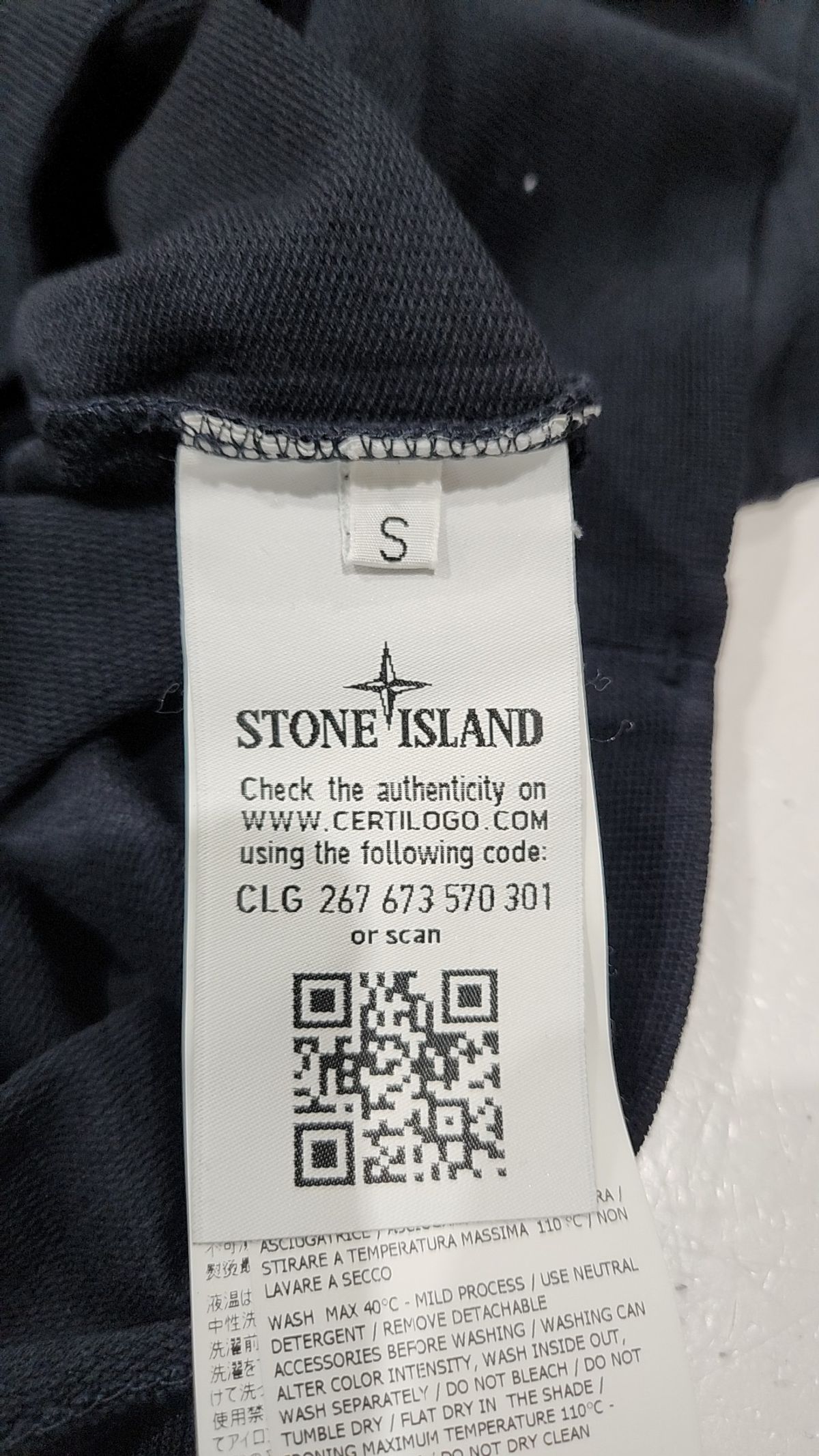 스톤아일랜드(STONE ISLAND) 맨투맨/스웨트셔츠 S