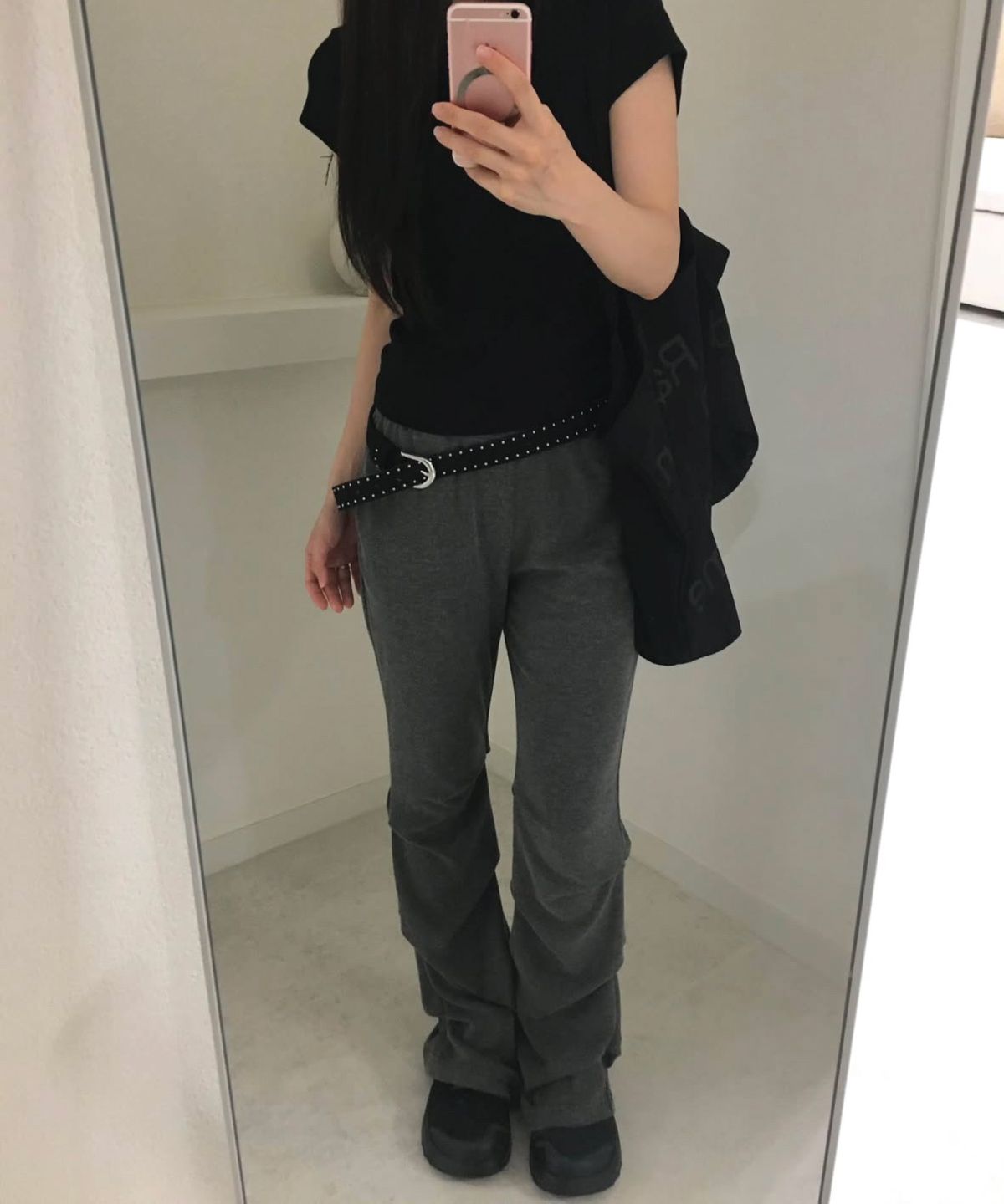 고리(GORI) Bootcut Shirring Pants (charcoal)