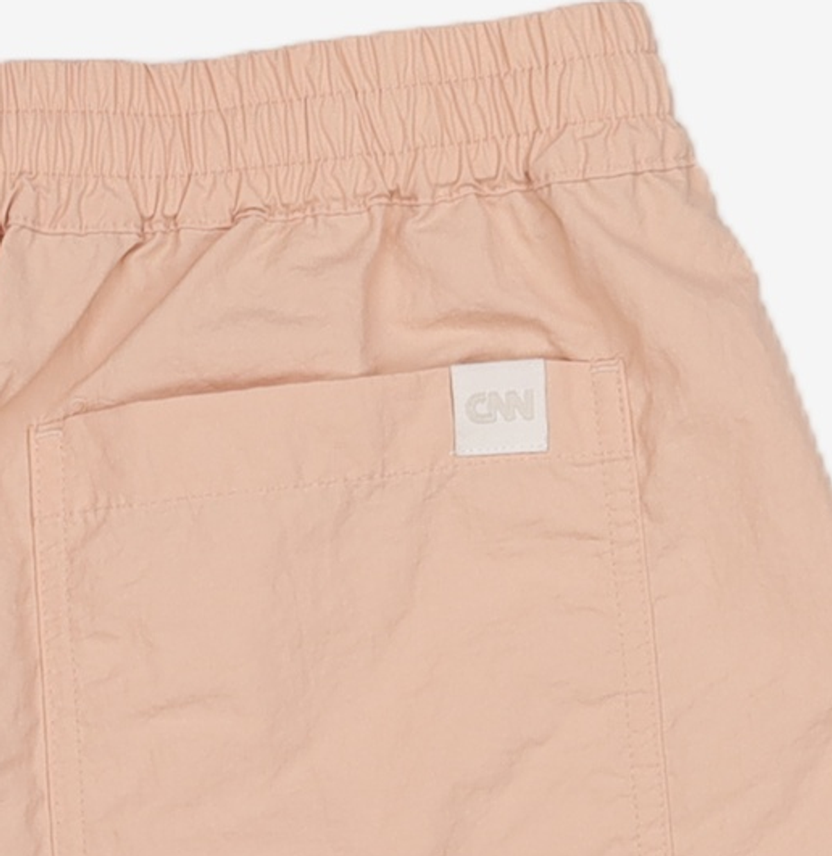 씨엔엔 어패럴(CNN APPAREL) 스타일 베이직 우븐 쇼츠 SALMON 82