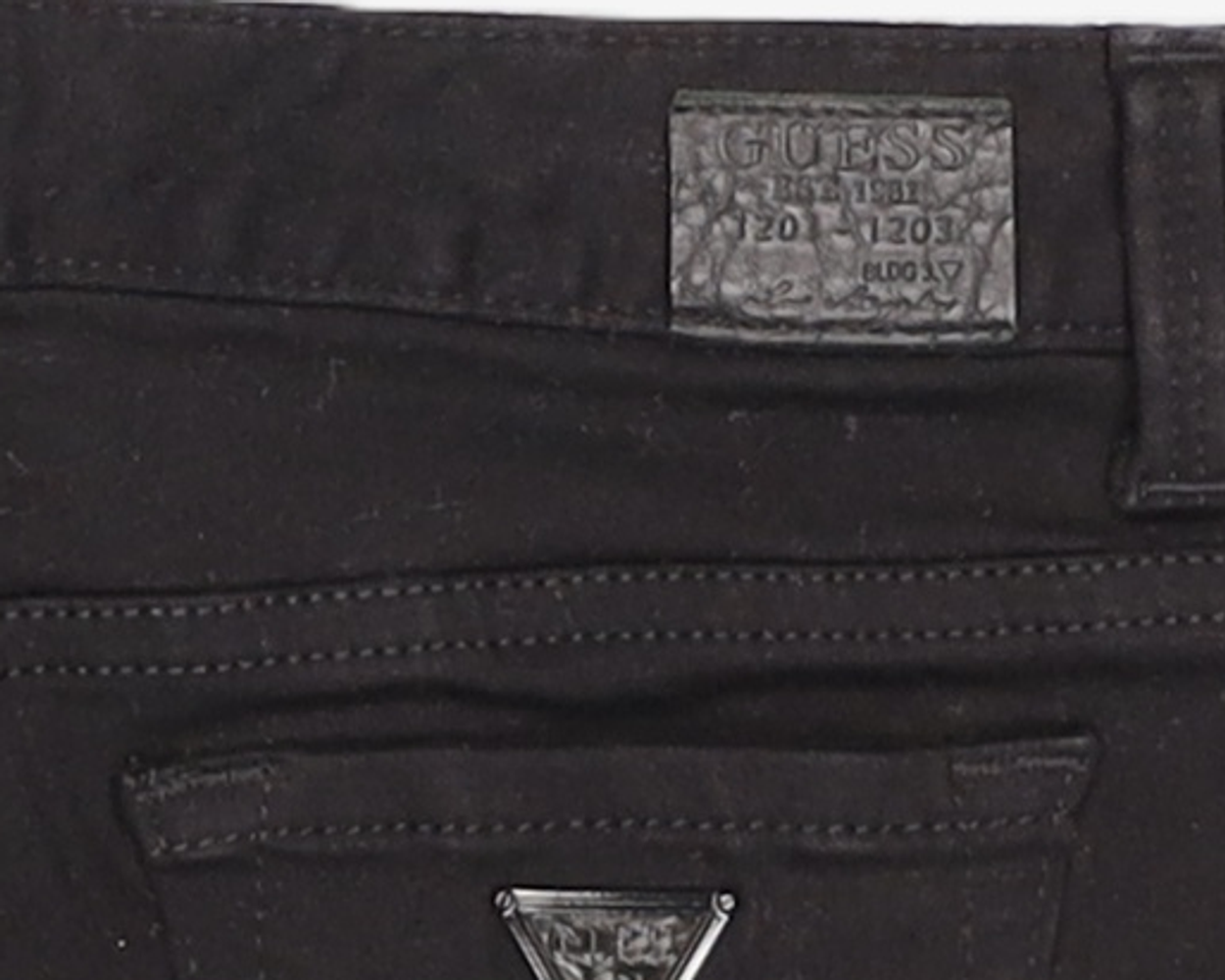 게스(GUESS) 숏팬츠 24