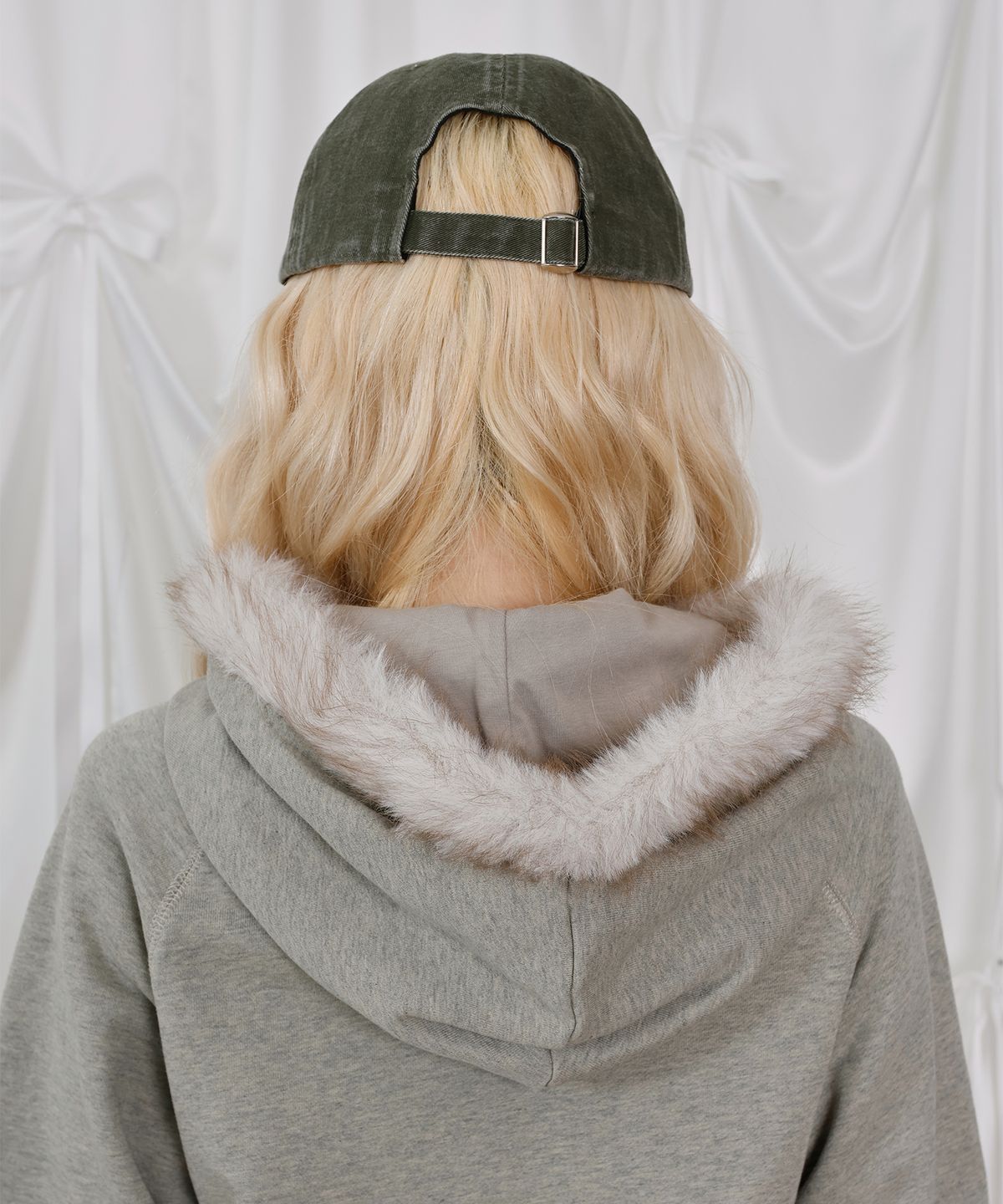 엘엠알(LMR) 모티프 자수 워시드 볼캡 KHAKI