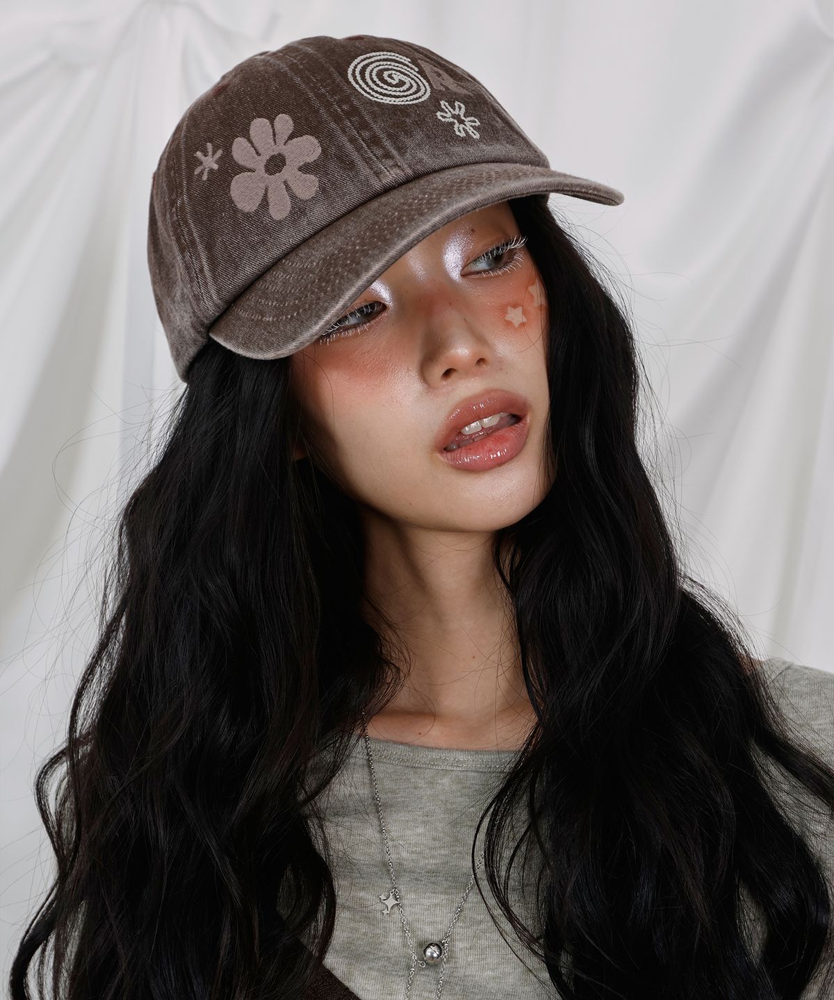 엘엠알(LMR) 모티프 자수 워시드 볼캡 BROWN