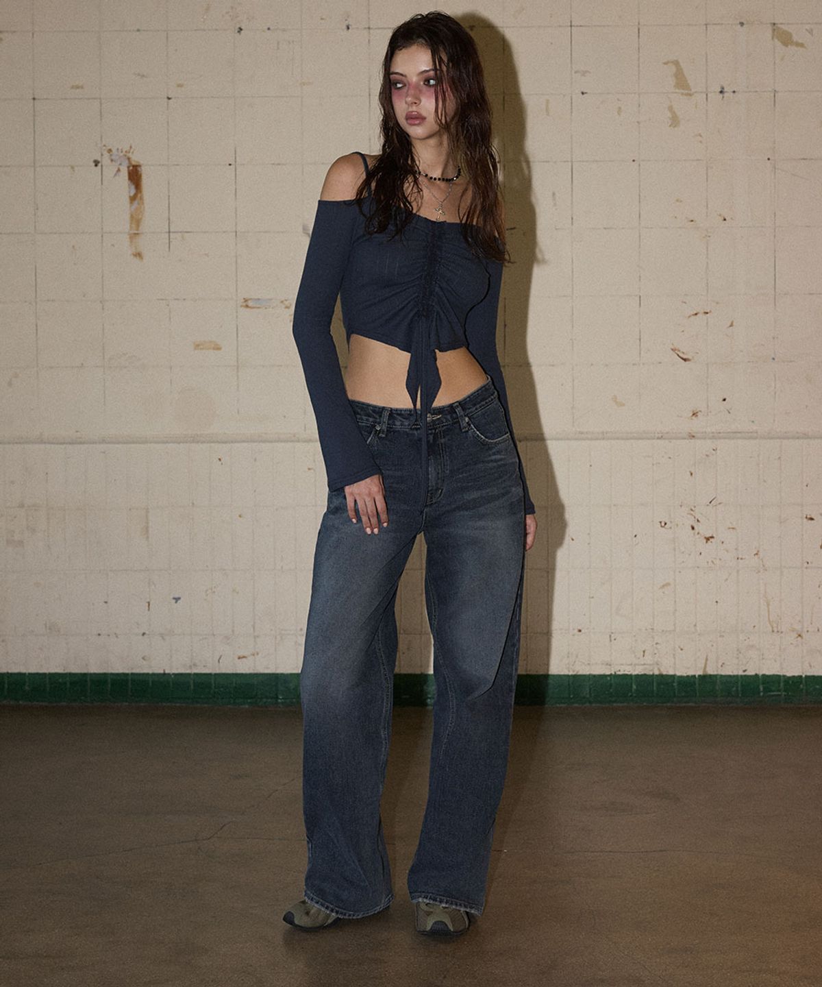 노 엑스트라 터치(NO EXTRA TOUCH) Low Relax Basic Denim Pants (Dark Blue) / 26FWPT002DB