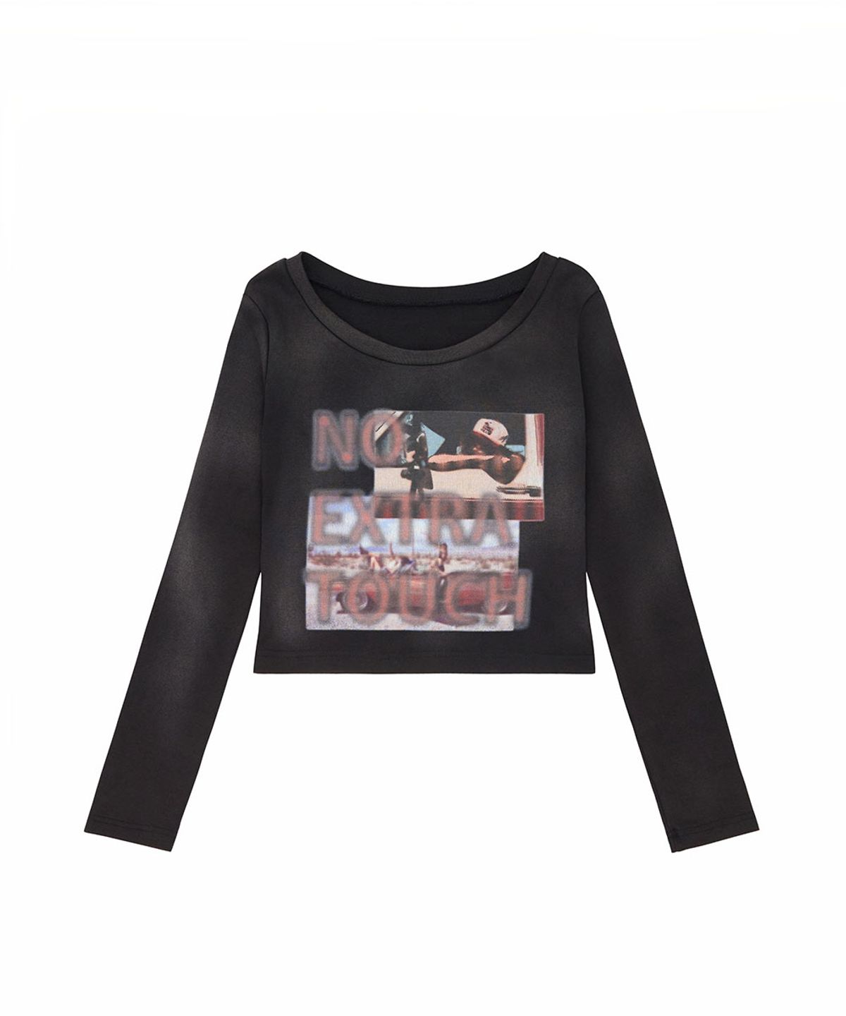 노 엑스트라 터치(NO EXTRA TOUCH) Logo Crop Long Sleeve Tee (Black) / 26FWTS002BK