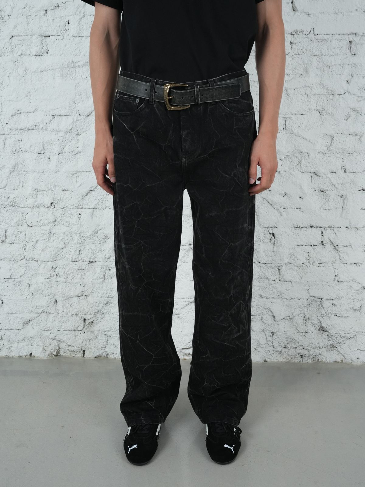 포스센스티브(FORCESENSITIVE) Acid Washing Straight Pants (BLACK)