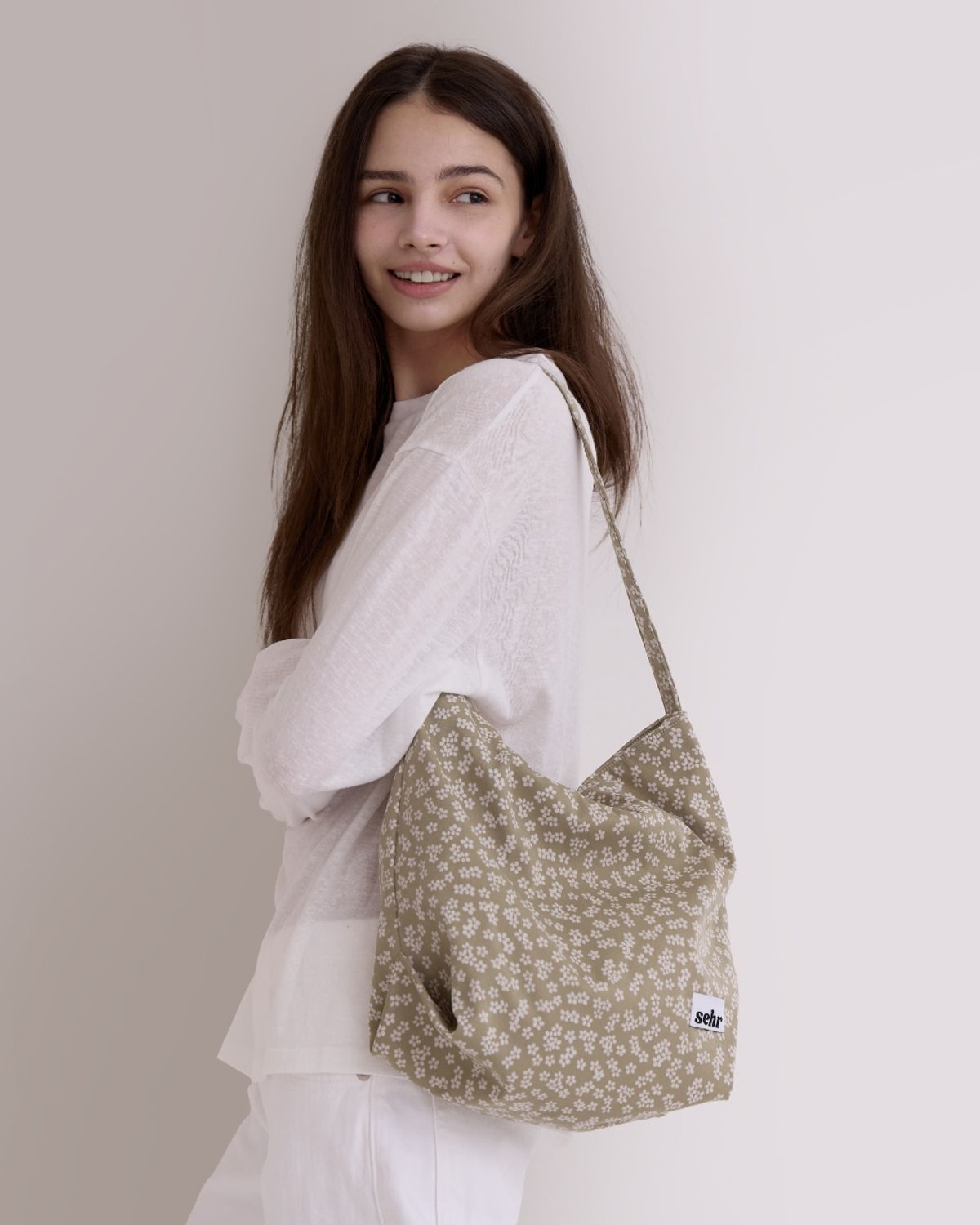 세르(SEHR) Flower Medium Bucket Bag (Green)