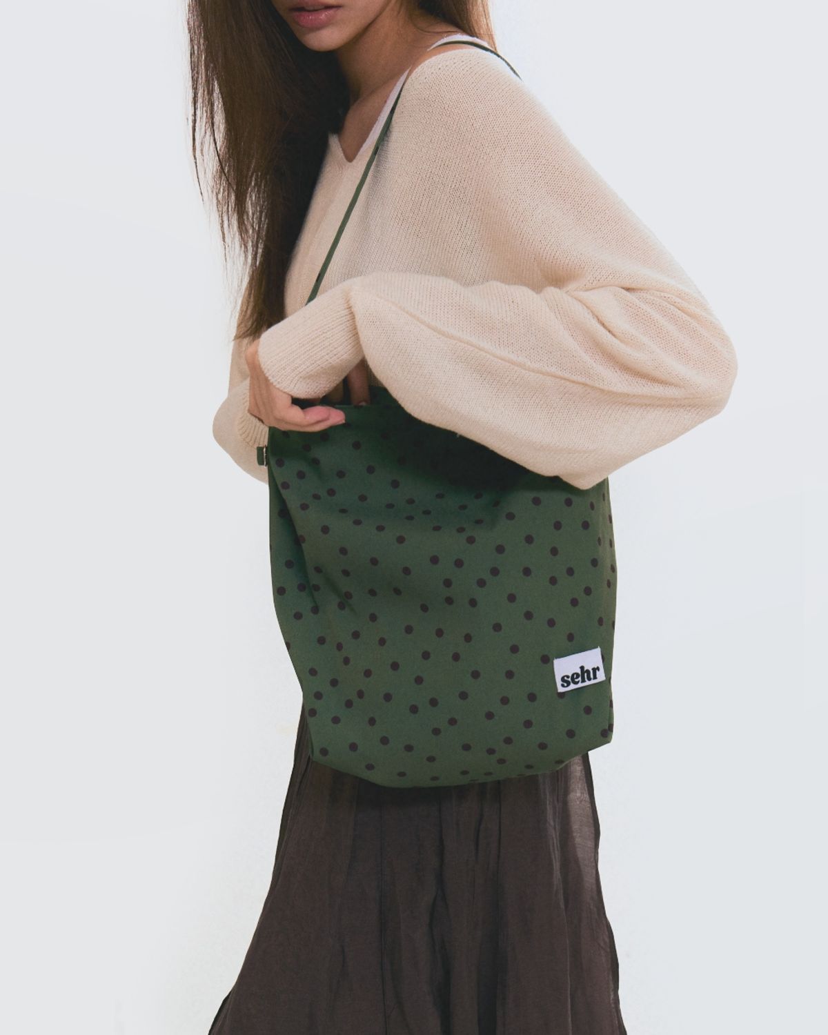 세르(SEHR) Dot-Dot Medium Bucket Bag (Green)