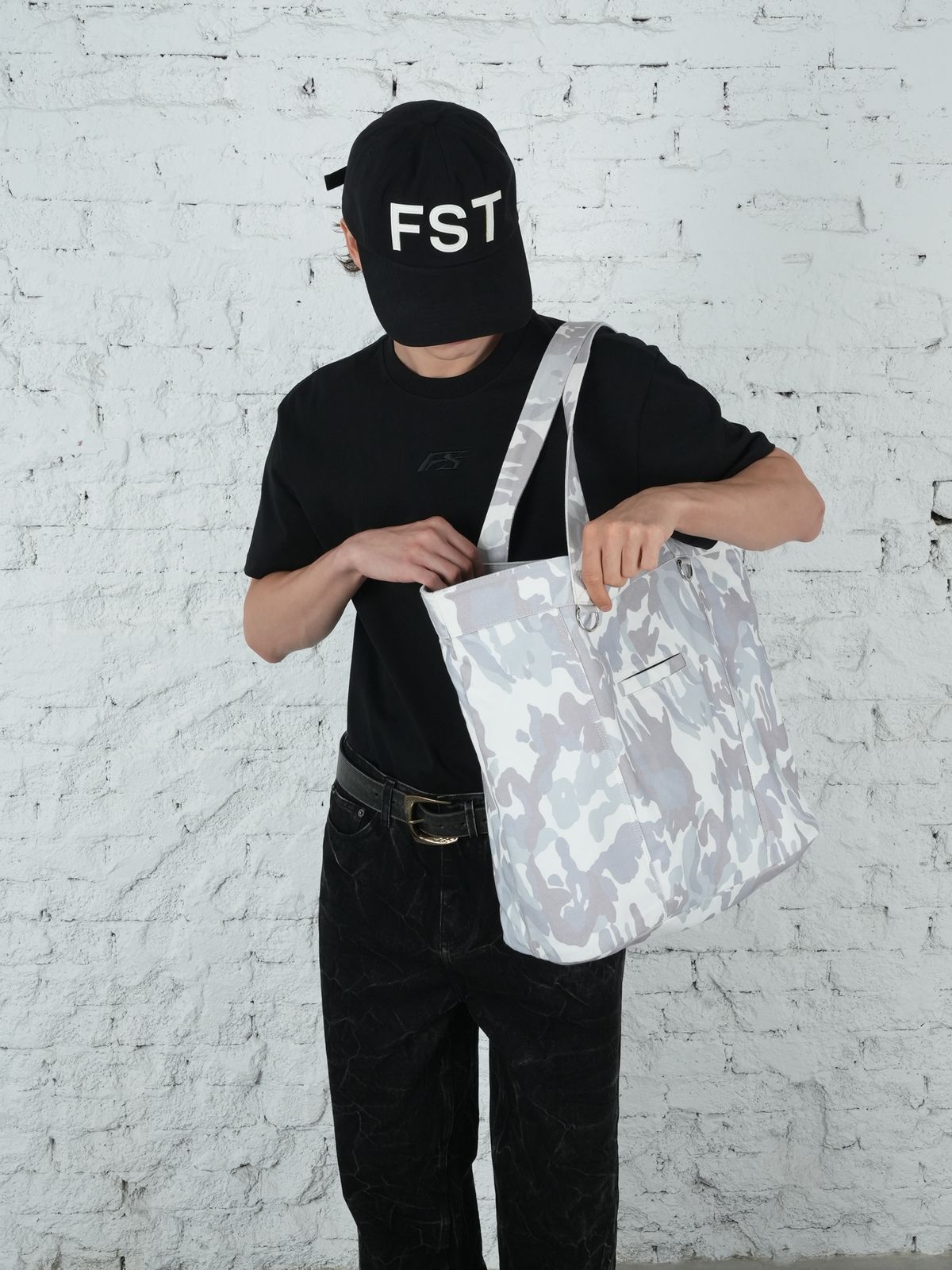 포스센스티브(FORCESENSITIVE) White Camo Big Totebag