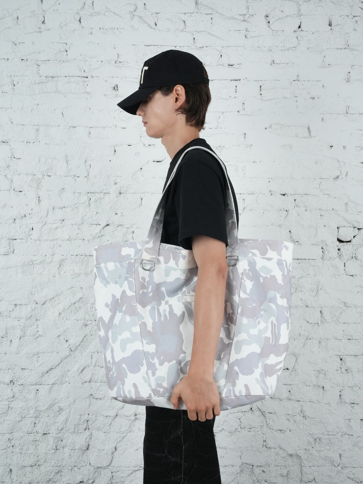 포스센스티브(FORCESENSITIVE) White Camo Big Totebag