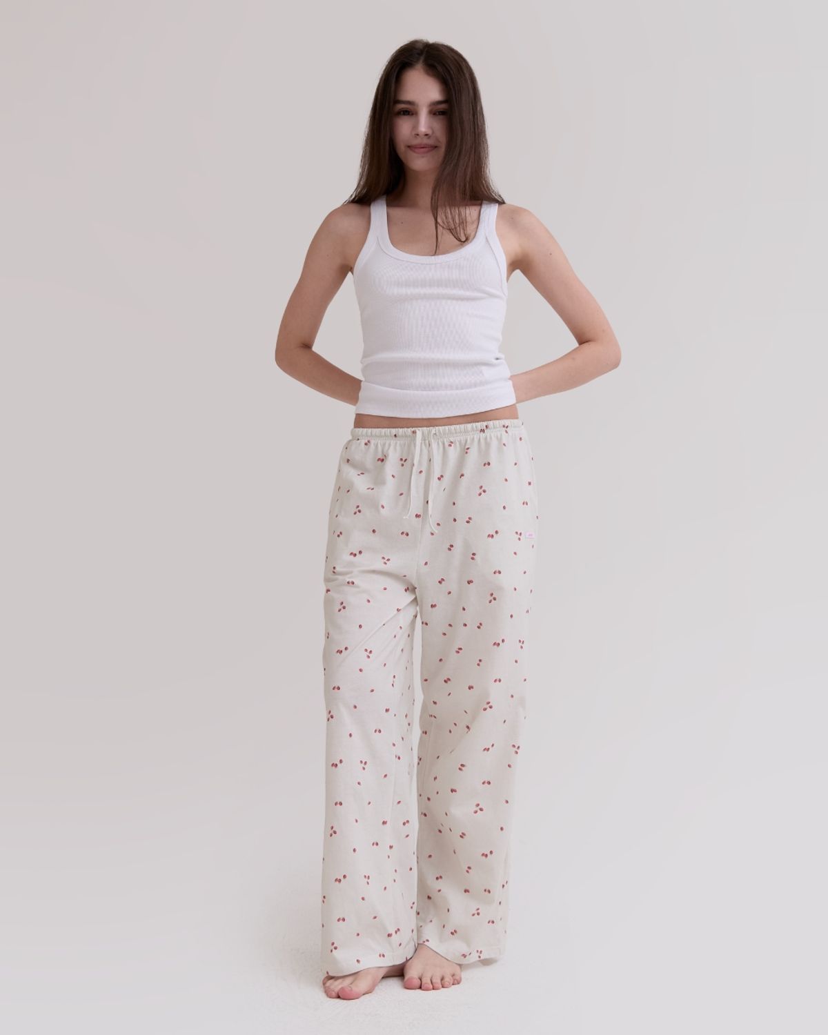 세르(SEHR) Red Berry Day-Wear Pants (Ivory)
