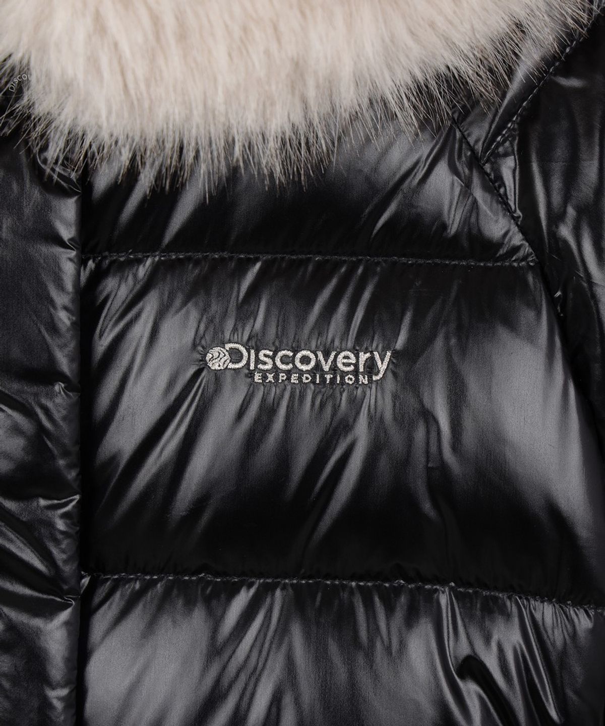 디스커버리 키즈(DISCOVERY KIDS) 여아 레니아 퍼 글로시 구스다운 롱패딩 (BLACK)