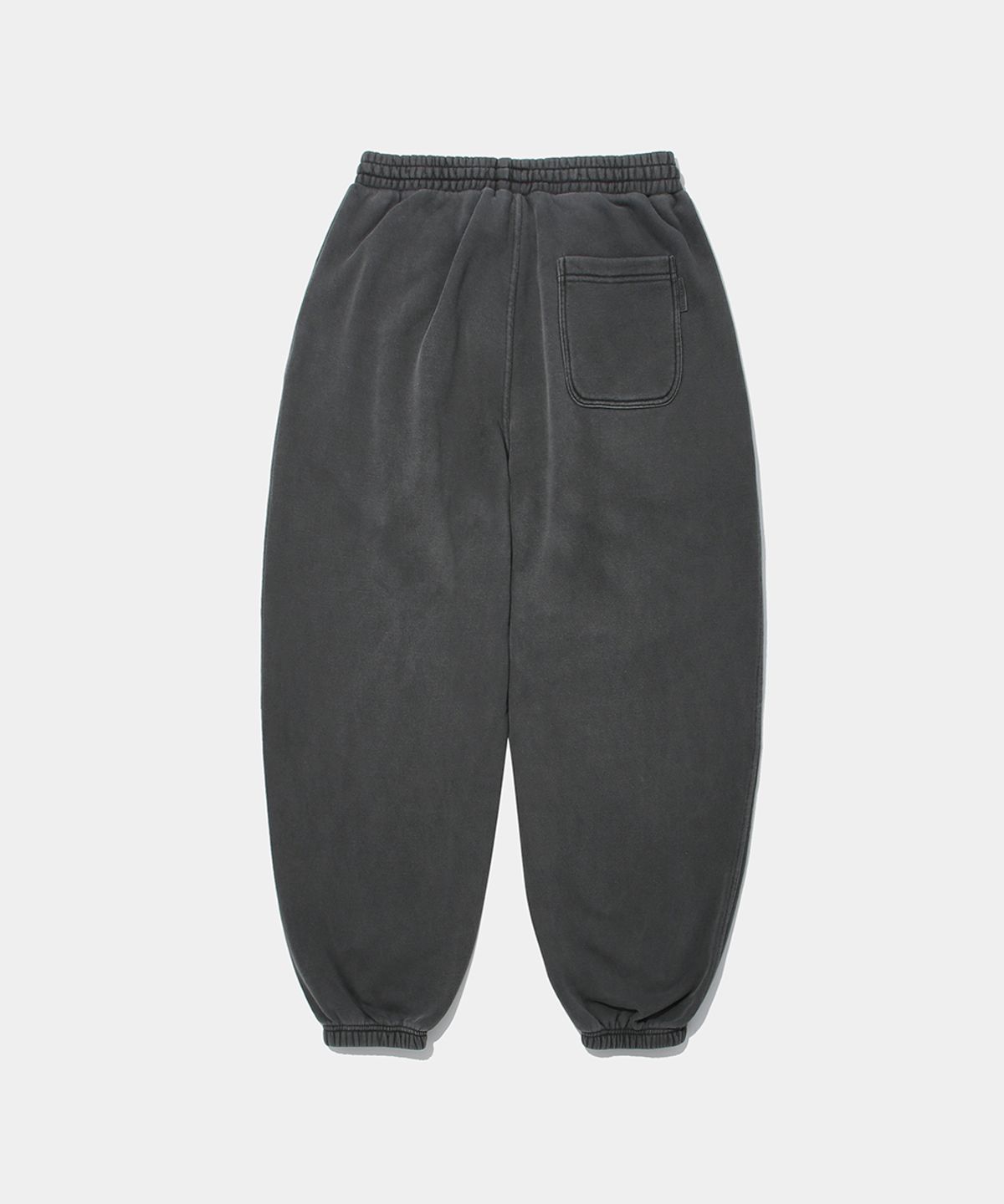 컬럼비아 유니버시티(COLUMBIA UNIVERSITY) TINY SCRIPT DYED FLEECE WIDE JOGGER SWEATPANTS_CHARCOAL