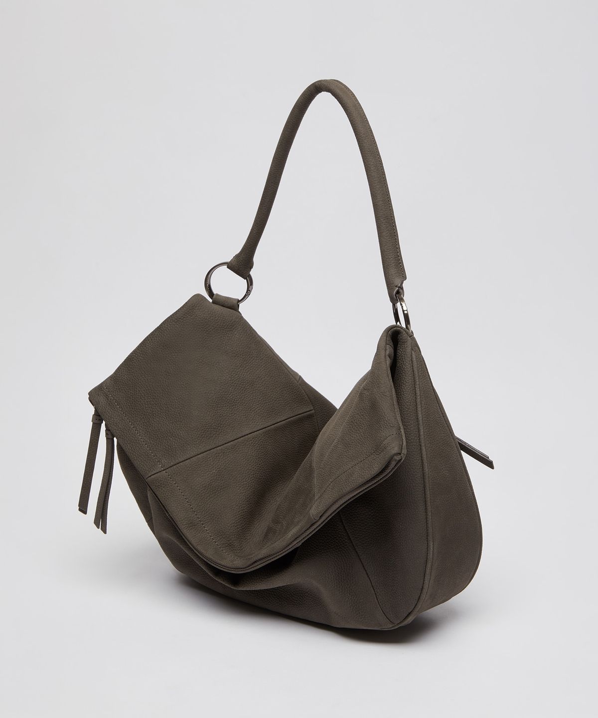 아카이브앱크(ARCHIVEPKE) Fling flap bag(Nubuck grey)_OVBAX26251NUG