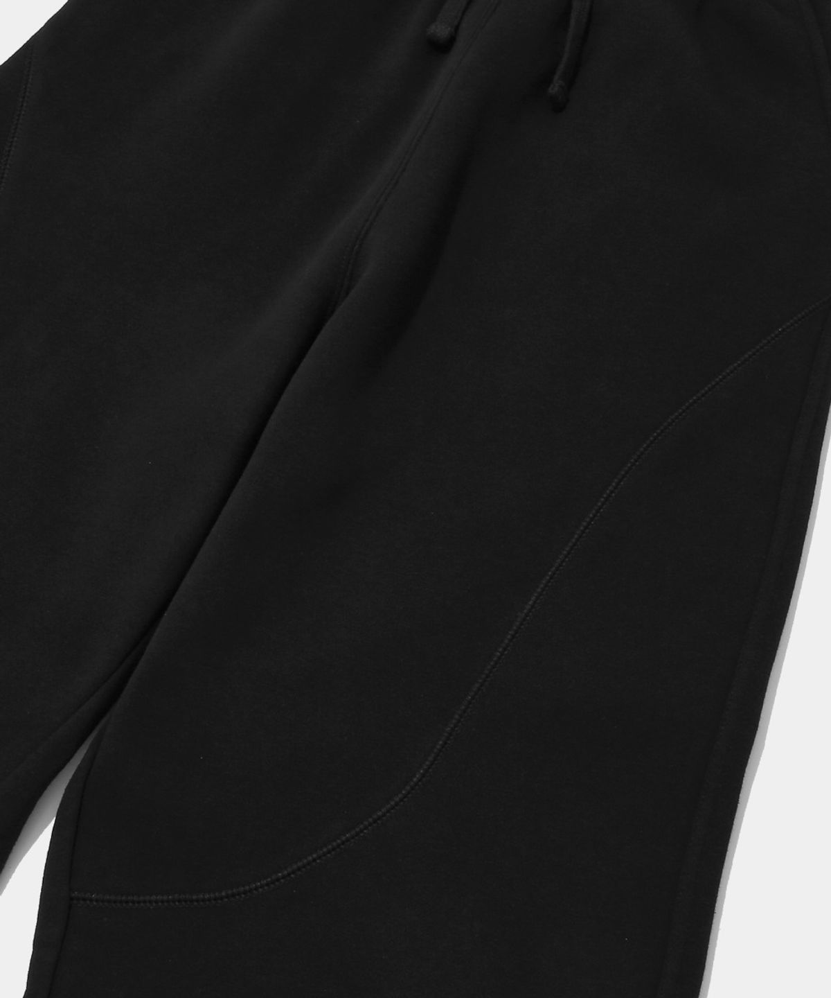 컬럼비아 유니버시티(COLUMBIA UNIVERSITY) NEW SCRIPT PANEL FLEECE WIDE SWEATPANTS_BLACK