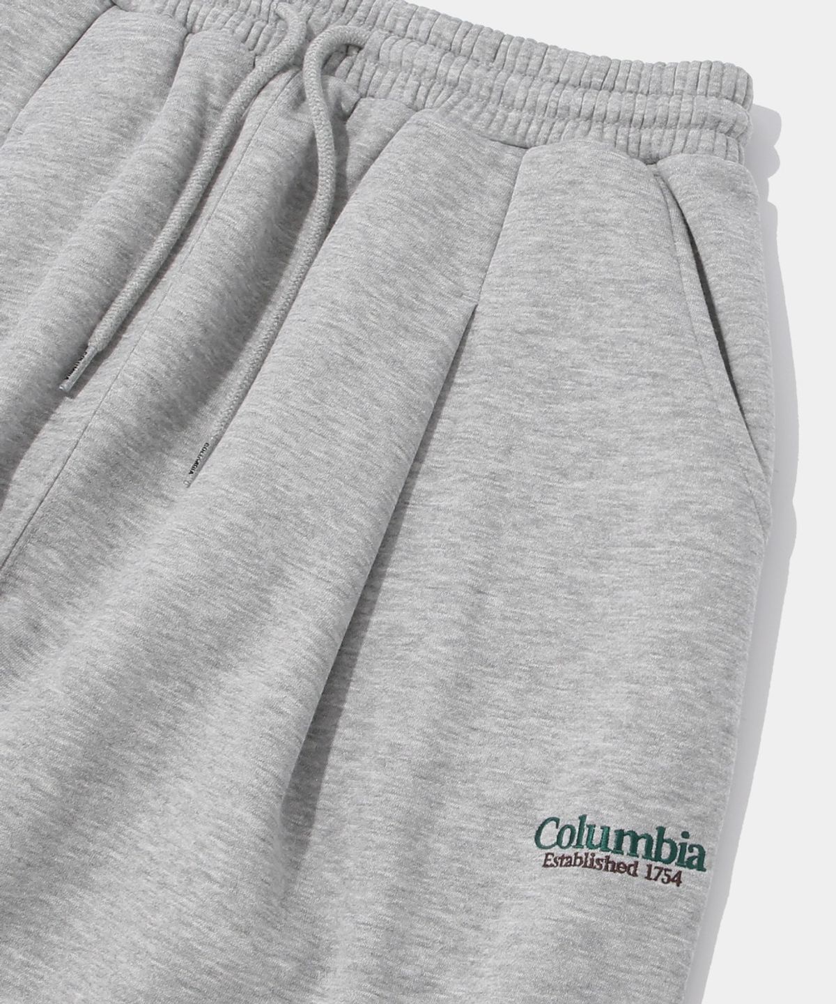 컬럼비아 유니버시티(COLUMBIA UNIVERSITY) NYC EMB FLEECE PINTUCK SWEATPANTS_M.GRAY