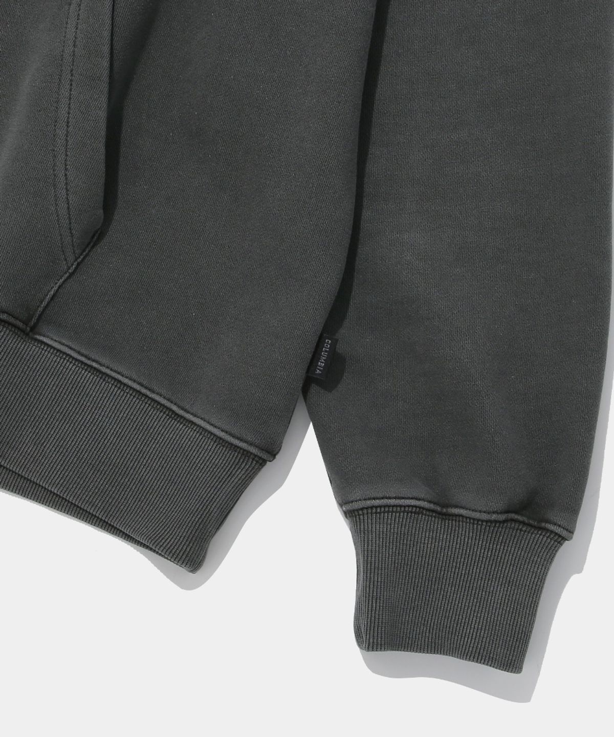 컬럼비아 유니버시티(COLUMBIA UNIVERSITY) NYC EMB DYED TERRY HOODIE_CHARCOAL