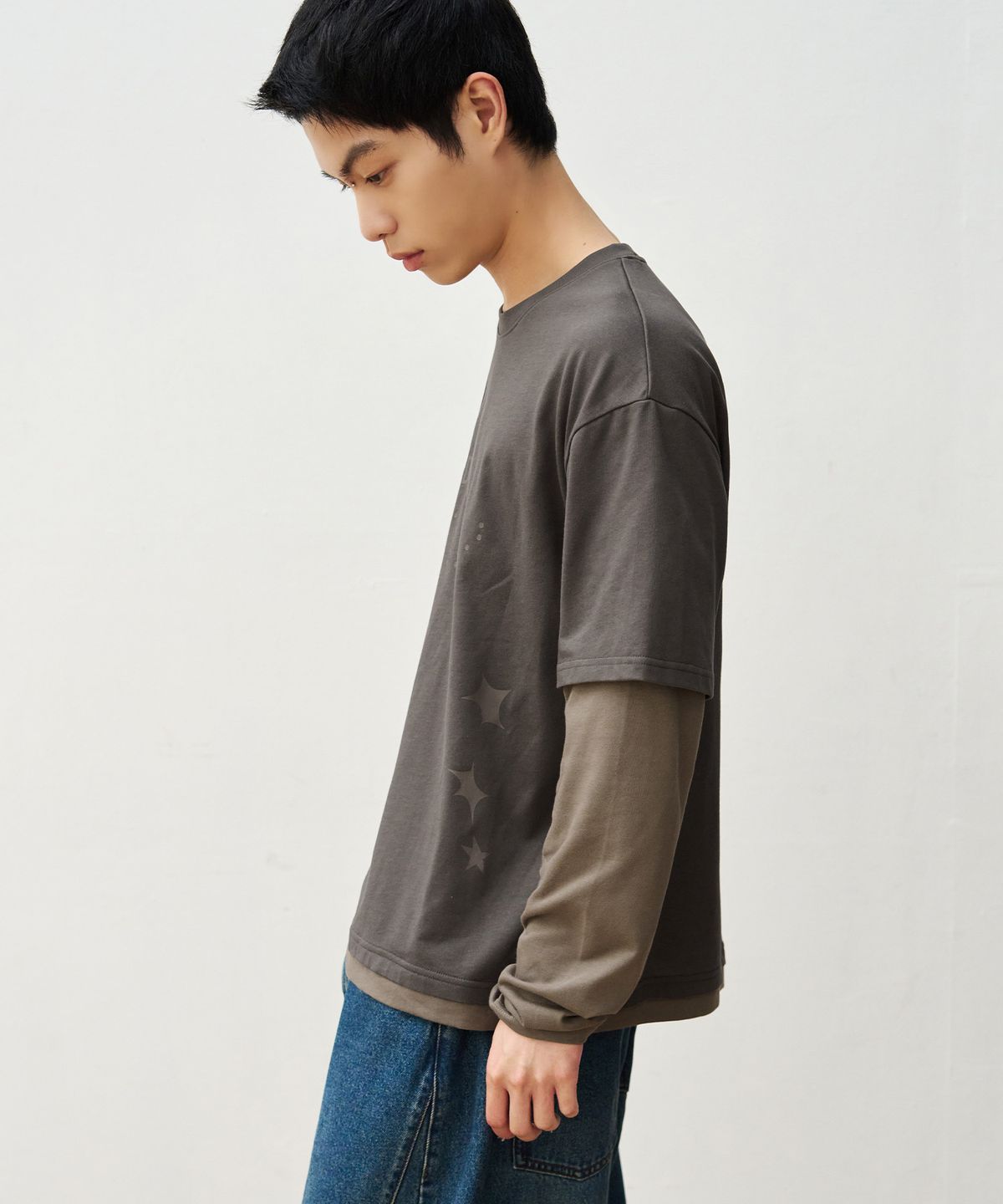 아워데이즈(OURDAYZ) 노이즈 레이어드 롱슬리브 [CHARCOAL]