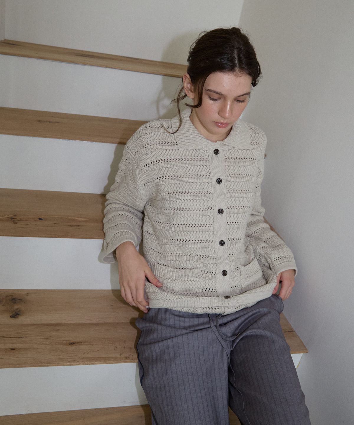 위오이(WIOE) Cotton Collar Button Cardigan_Light Grey