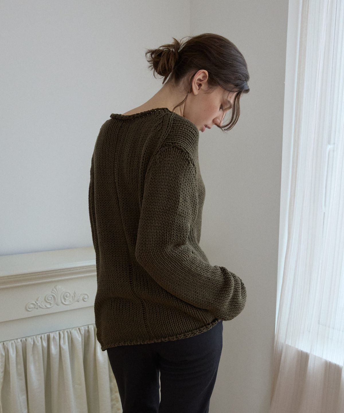 위오이(WIOE) Essential Cotton Pullover_Khaki