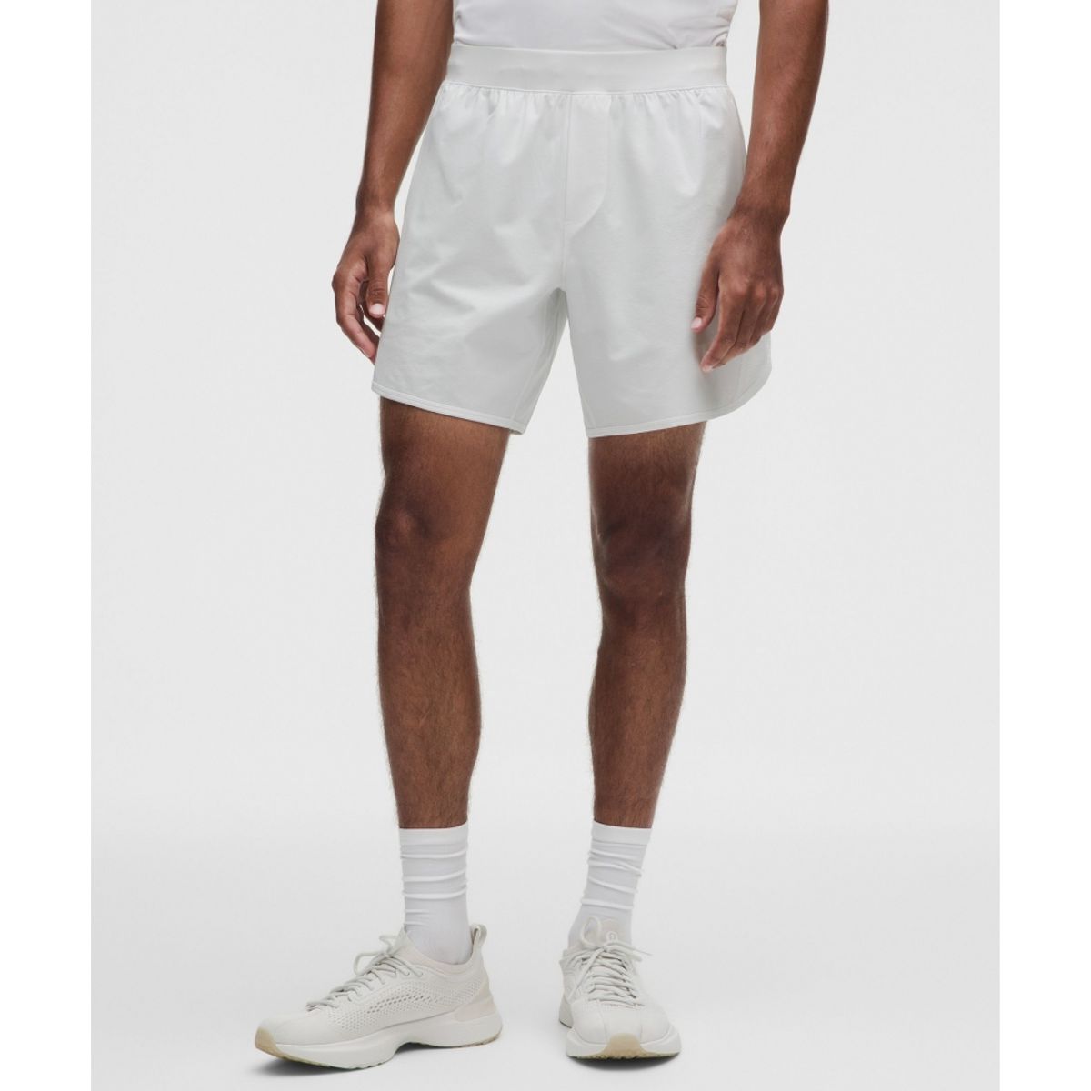 룰루레몬(LULULEMON) 라이트웨이트 메쉬 패널 테니스 쇼츠 7inch  WHT