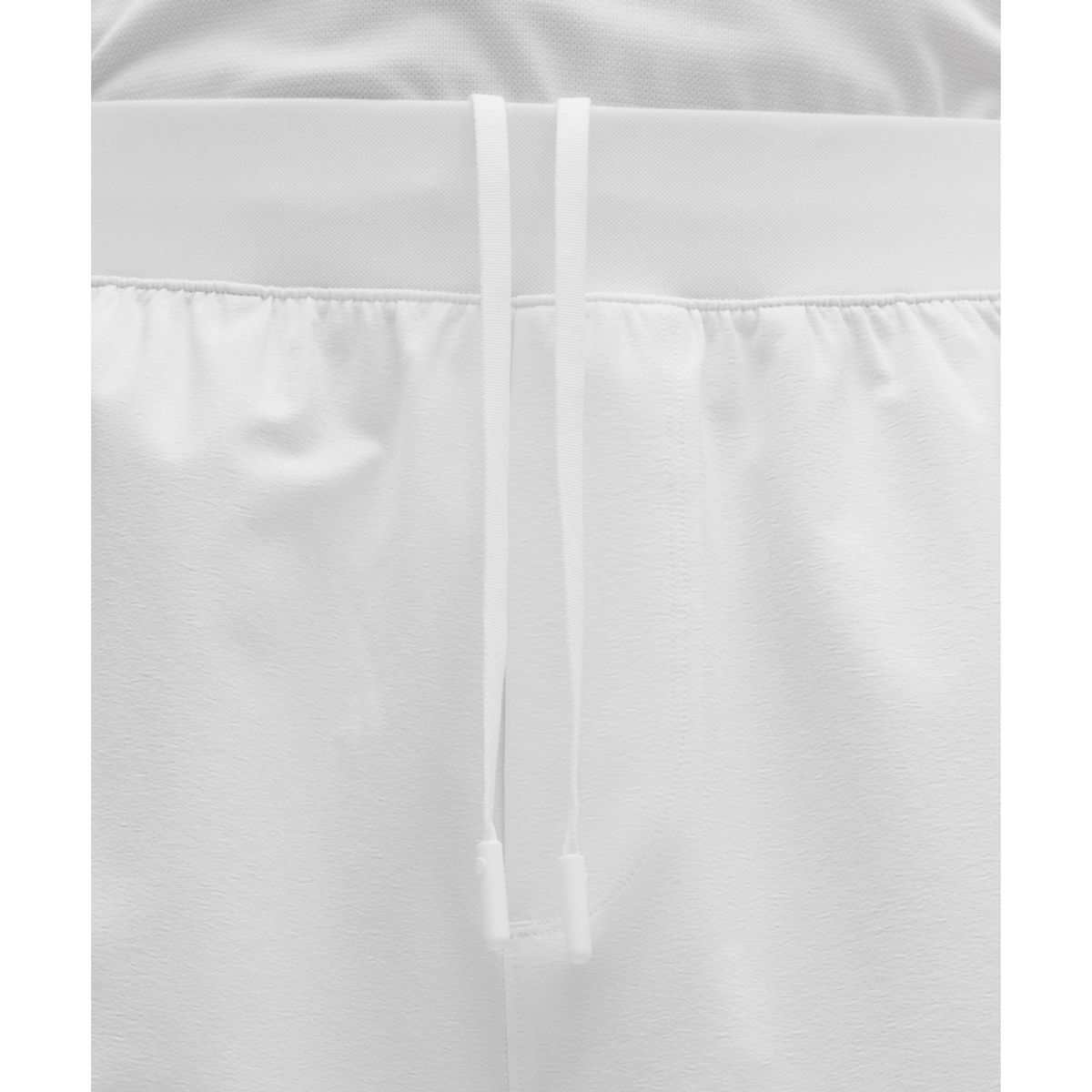 룰루레몬(LULULEMON) 라이트웨이트 메쉬 패널 테니스 쇼츠 7inch  WHT