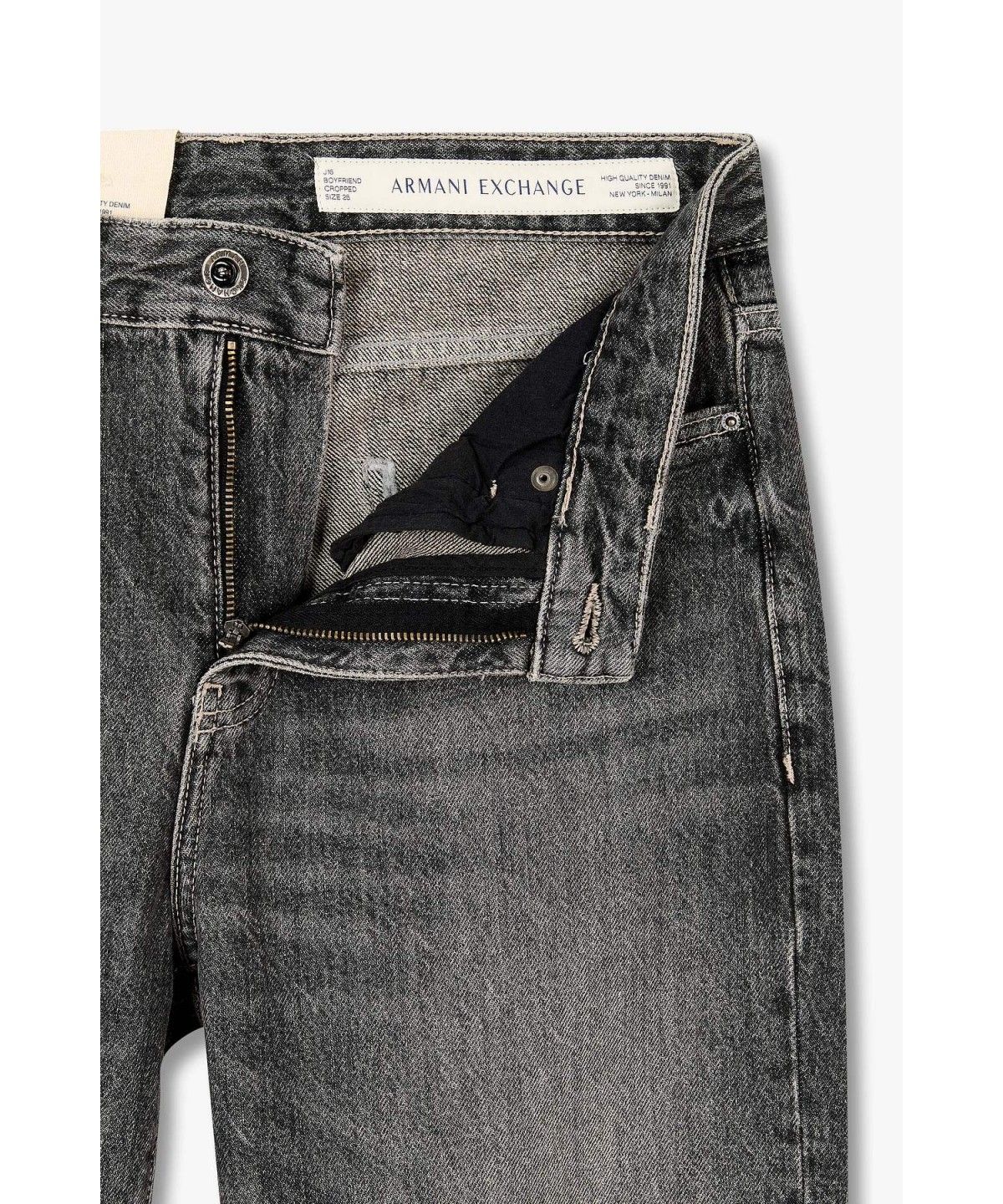 아르마니 익스체인지(ARMANI EXCHANGE) 여성 보이프렌드 크롭 데님 팬츠 _그레이 A426340502