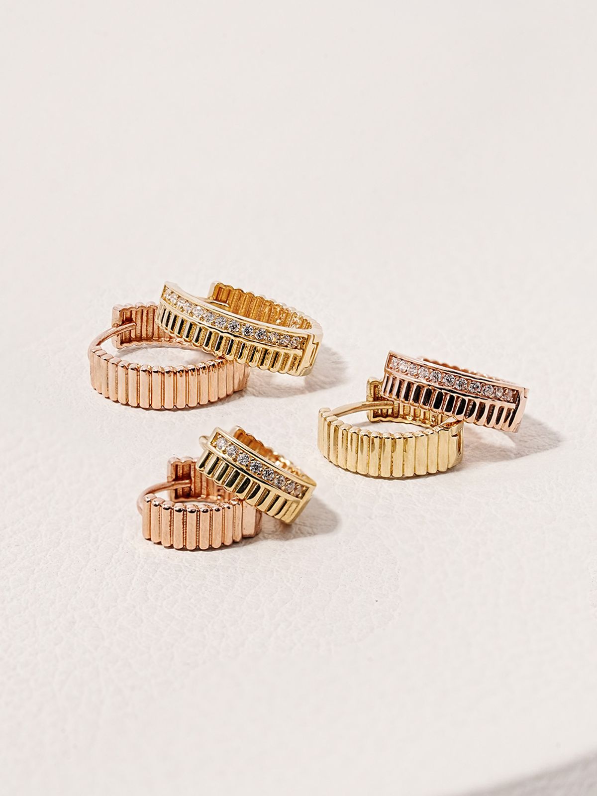 미니멀피어싱(MINIMALPIERCING) 14K 볼드 라인 원터치 링 귀걸이