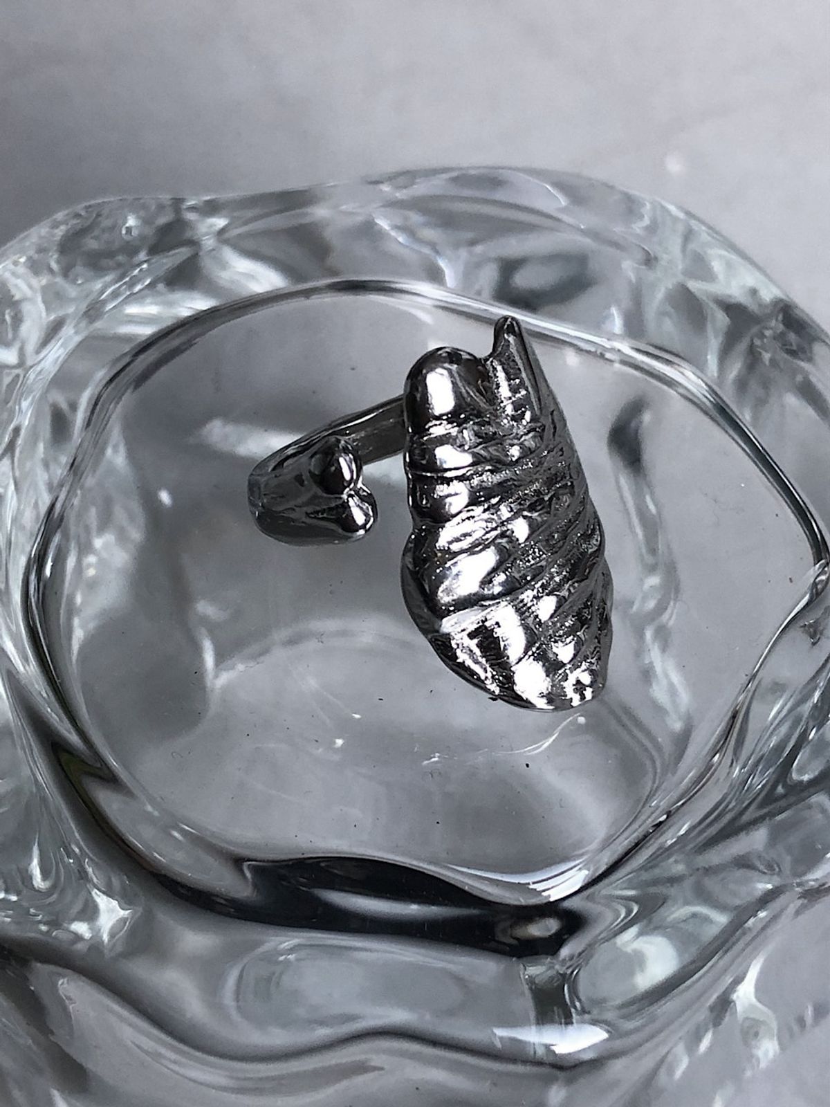 아포엠(APOEM) Shell Wave Open Ring